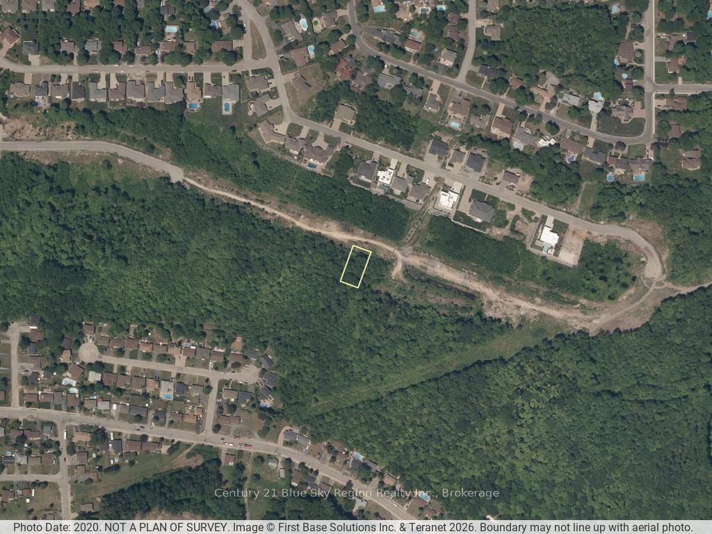 70 KENRETA Drive, North Bay, ON P1C 0A5 photo 2