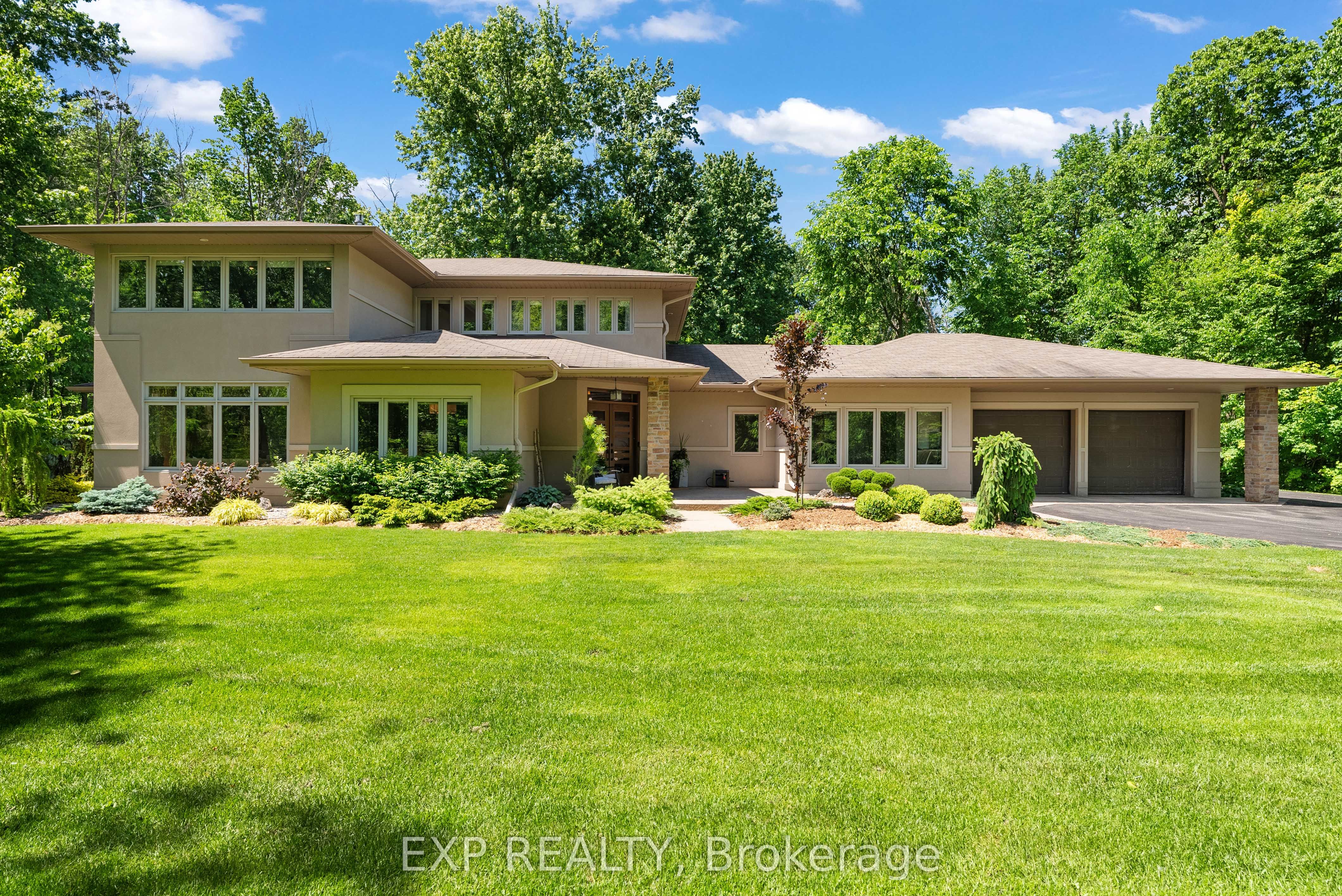 5759 Queenscourt Crescent, Manotick - Kars - Rideau Twp and Area, ON K4M 1K3