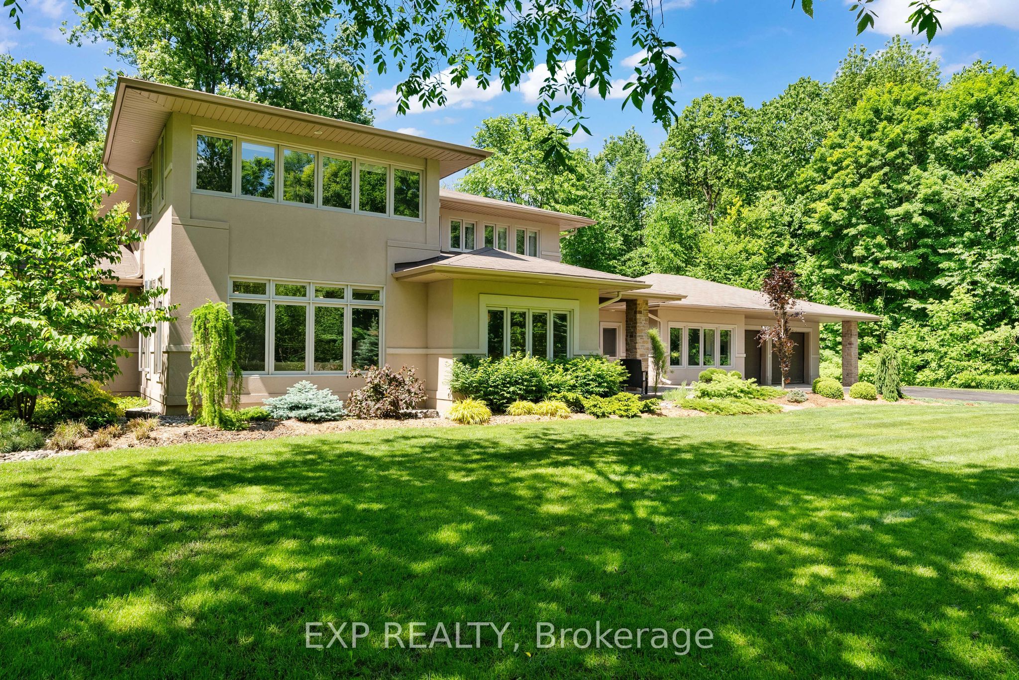 5759 Queenscourt Crescent, Manotick - Kars - Rideau Twp and Area, ON K4M 1K3 photo 2