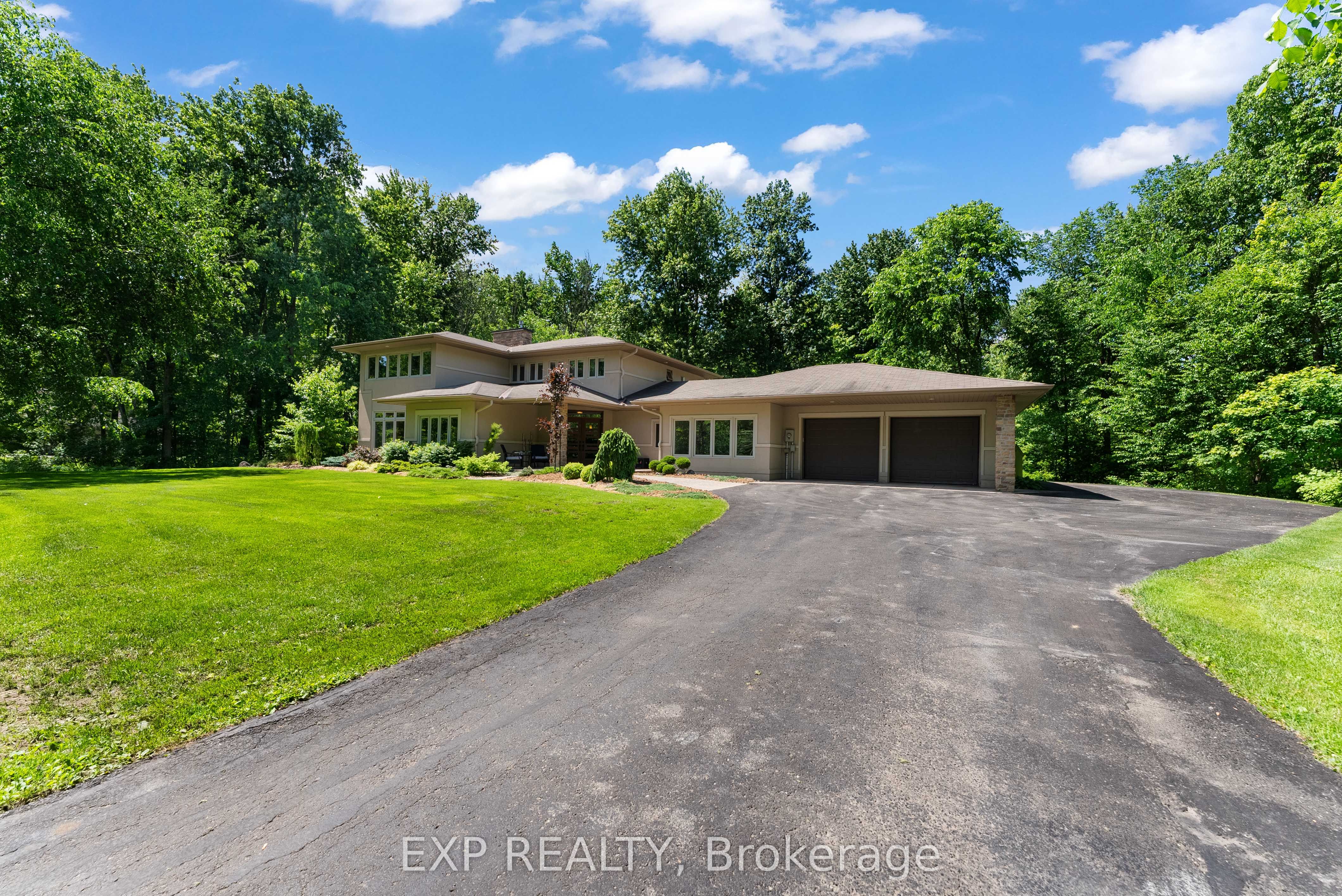 5759 Queenscourt Crescent, Manotick - Kars - Rideau Twp and Area, ON K4M 1K3 photo 4
