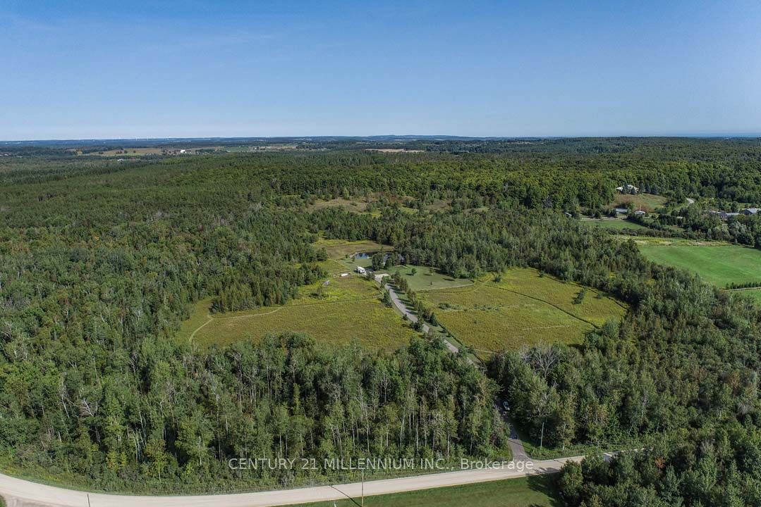 387091 20th Side Road, Mono, ON L9W 6V5 photo 2