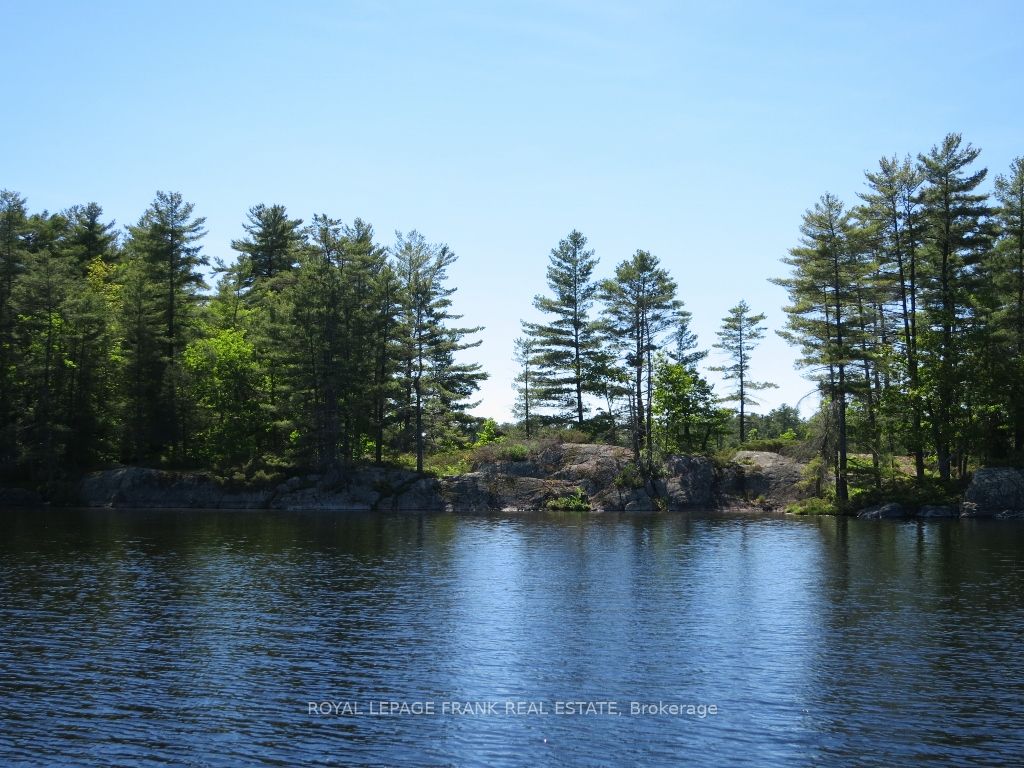 0 Horseshoe Island, North Kawartha, ON K0L 2H0