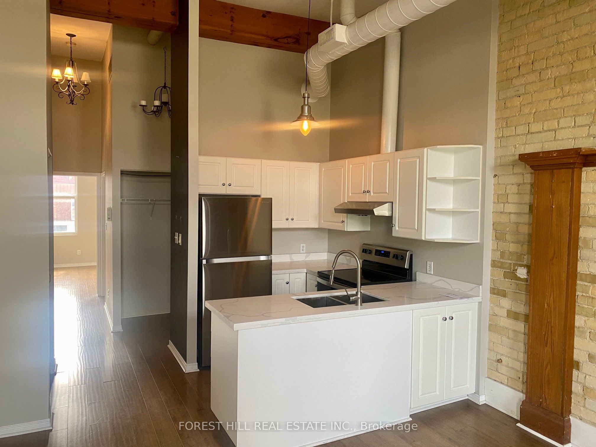 18 Water Street N 1, Cambridge, ON N1R 3B1 photo 2