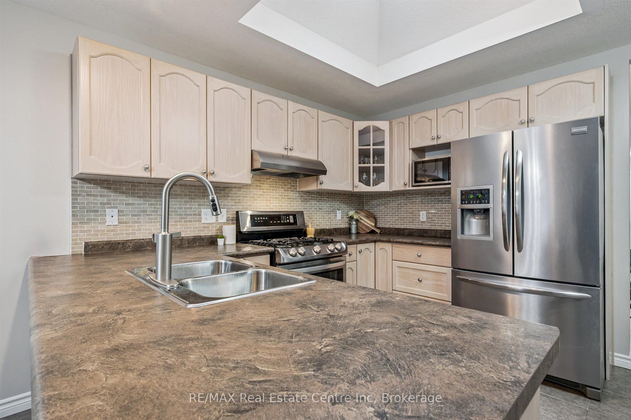 21 Wideman Boulevard, Guelph, ON N1E 0J2 photo 5