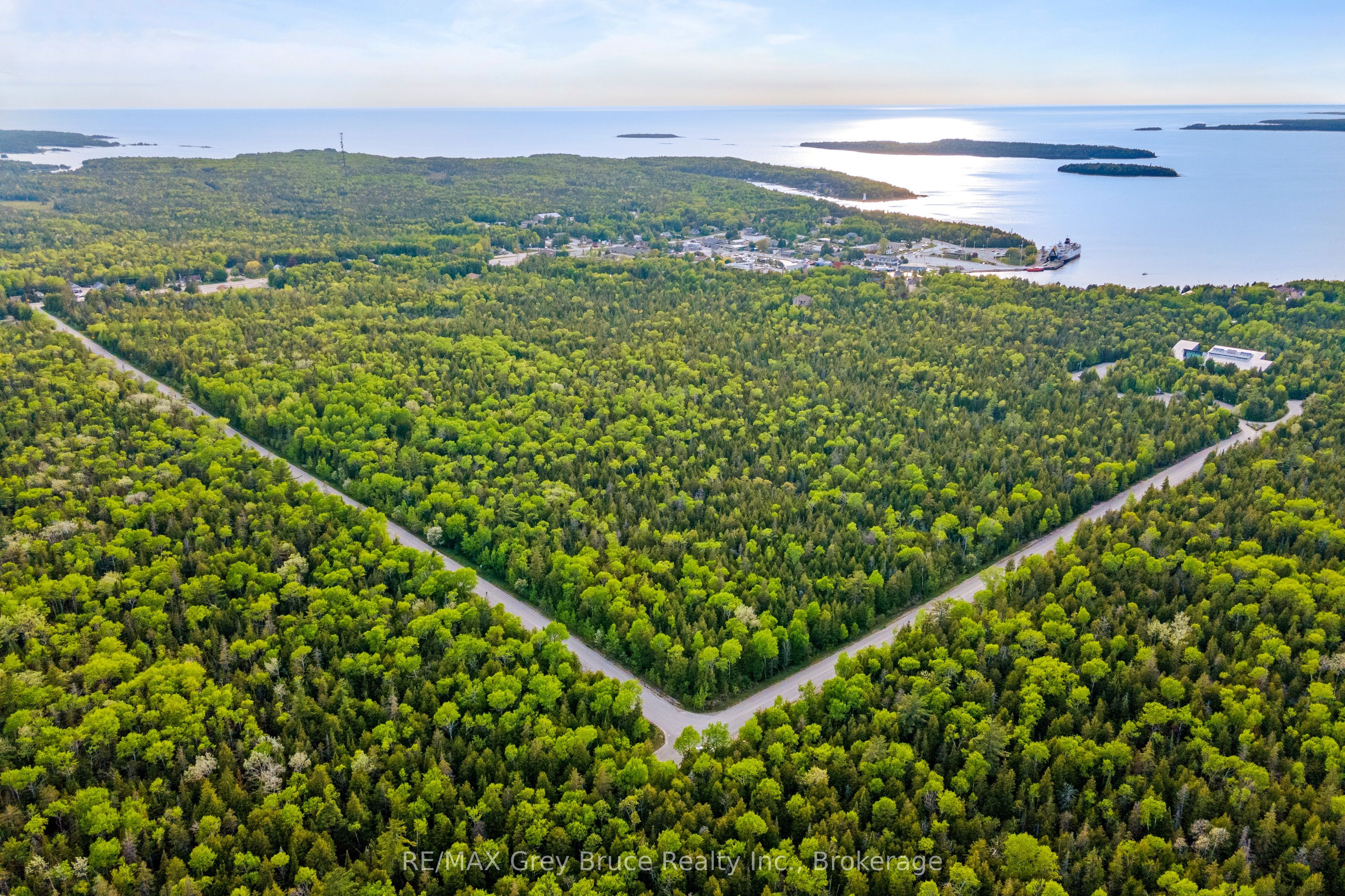 Part Farm Lot 4 CHI SIN TIB DEK Road, Northern Bruce Peninsula, ON N0H 2R0 photo 4