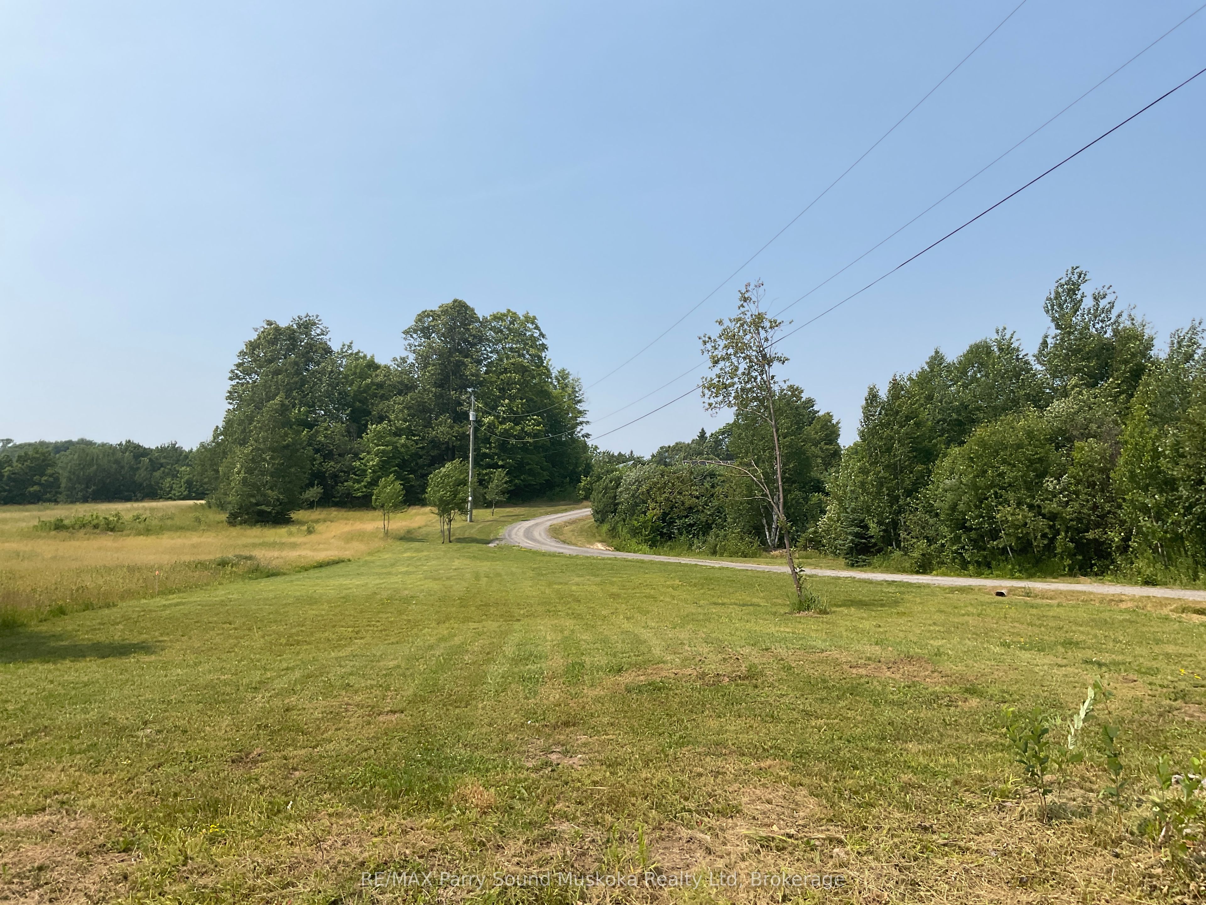 791 Clear Lake Road, Parry Sound Remote Area, ON P0H 1A0 photo 3