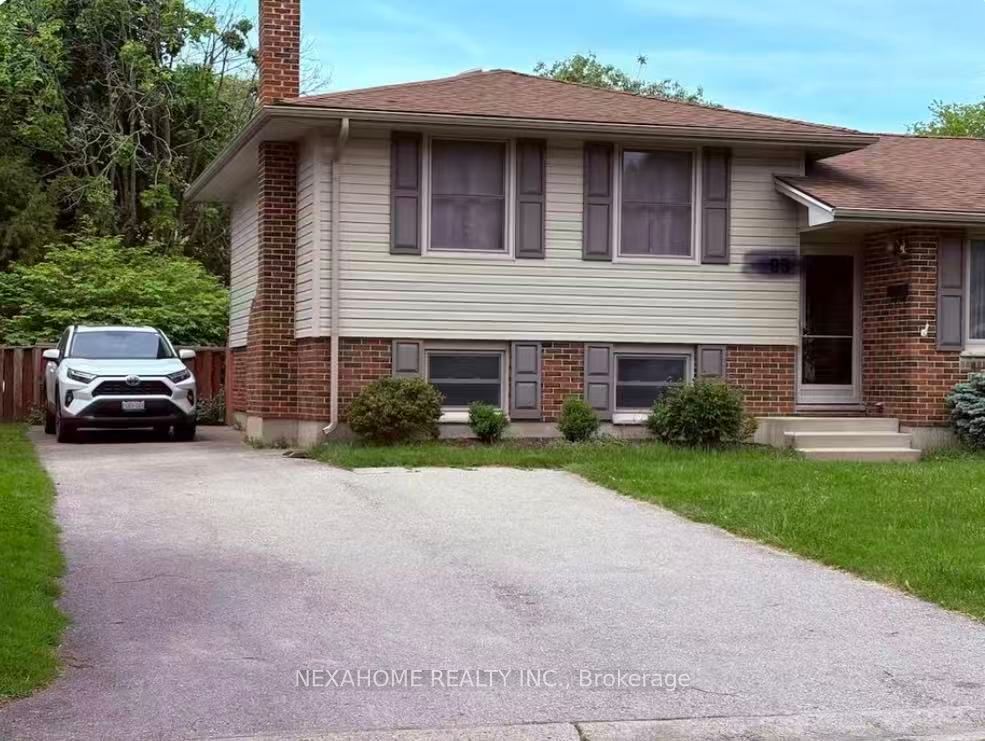 93 Gablewood Crescent, London North, ON N6G 2Z8