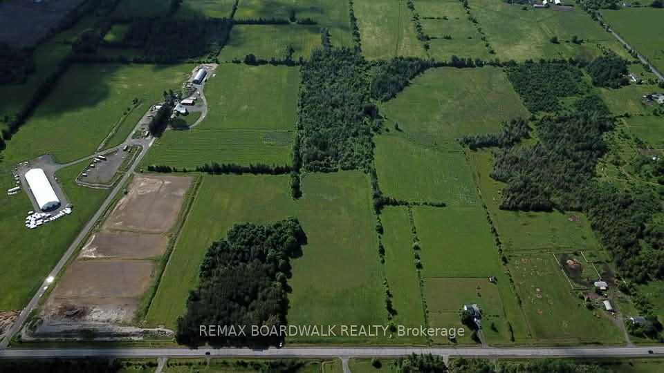 6980 Fallowfield Acres, Stittsville - Munster - Richmond, ON K2S 1B8 photo 5