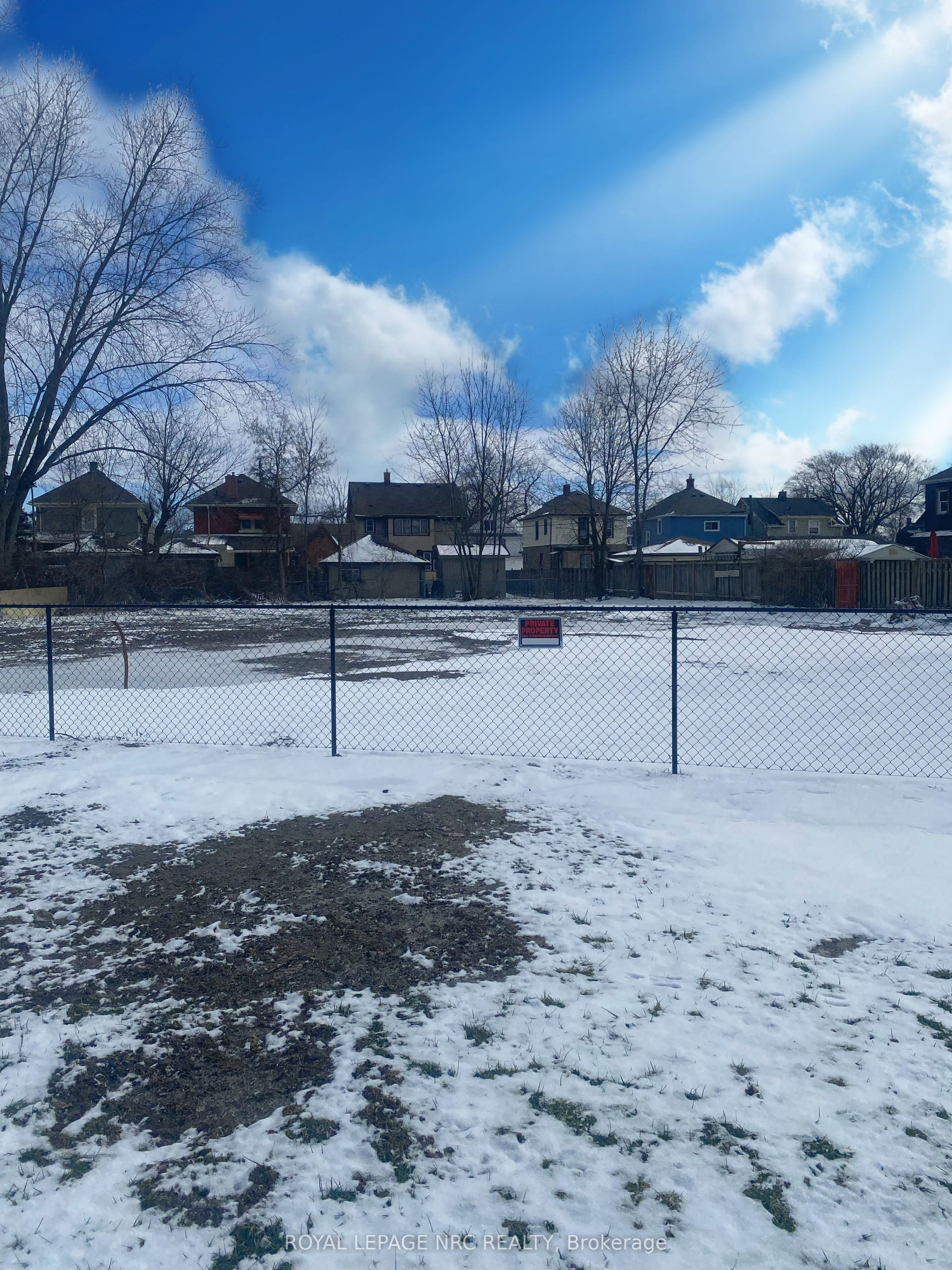 45 Riverside Drive, Welland, ON L3C 5C9 photo 5