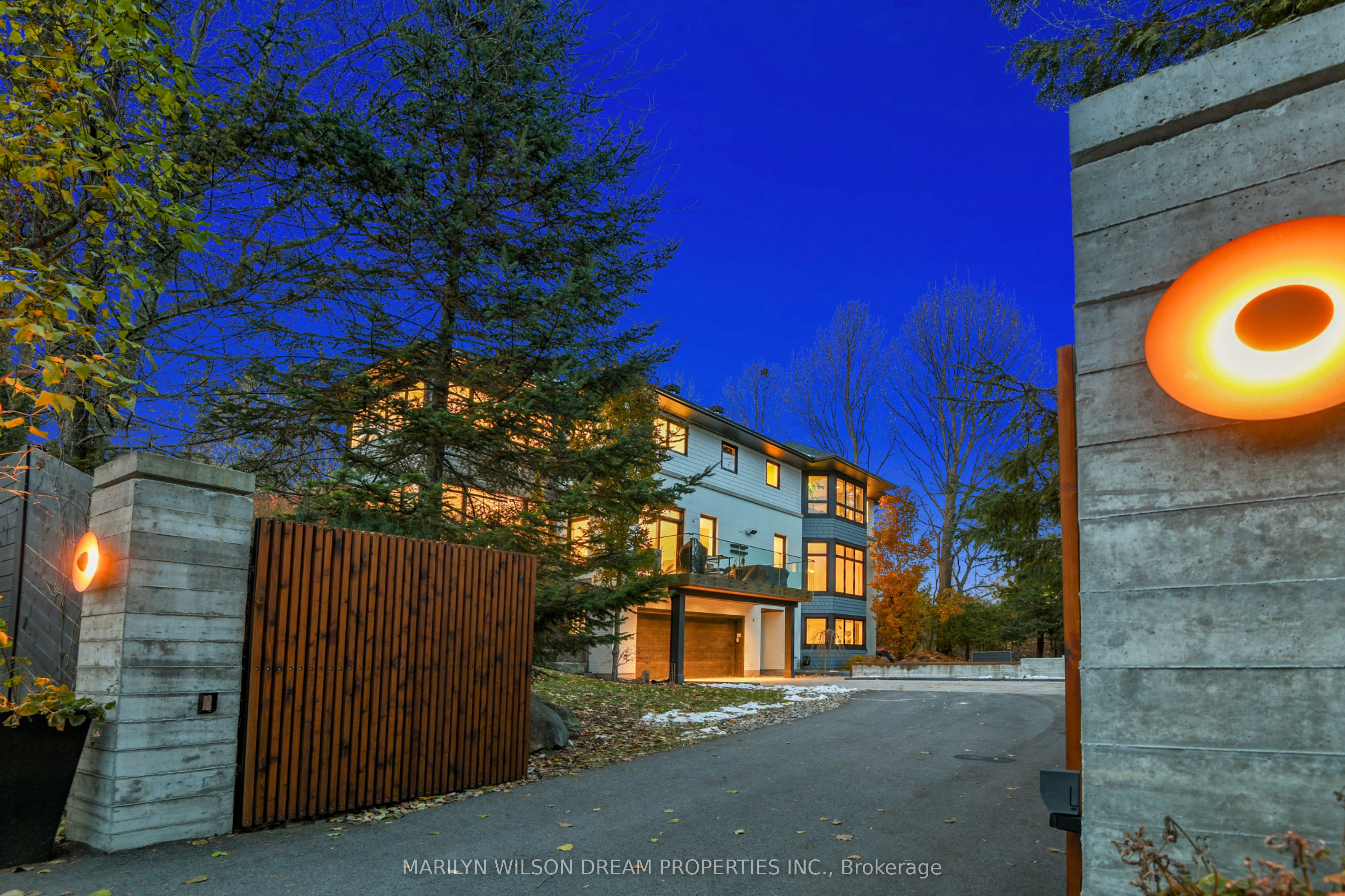 446 Cloverdale Road, Rockcliffe Park, ON K1M 0Y6 photo 2