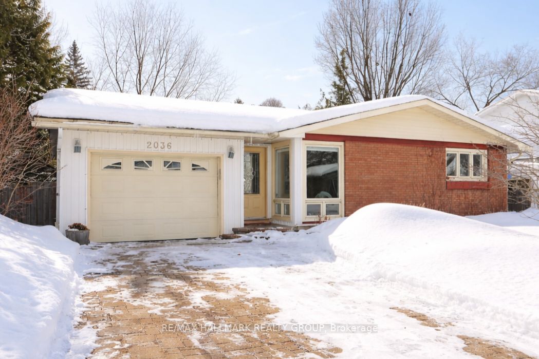 2036 KINGS GROVE Crescent, Beacon Hill North - South and Area, ON K1J 6G1