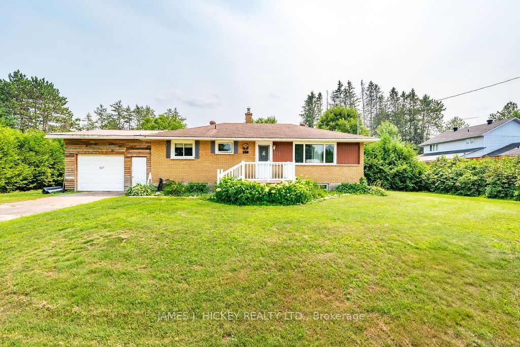 115 Lorne Place, Laurentian Hills, ON K0J 1P0 photo 3