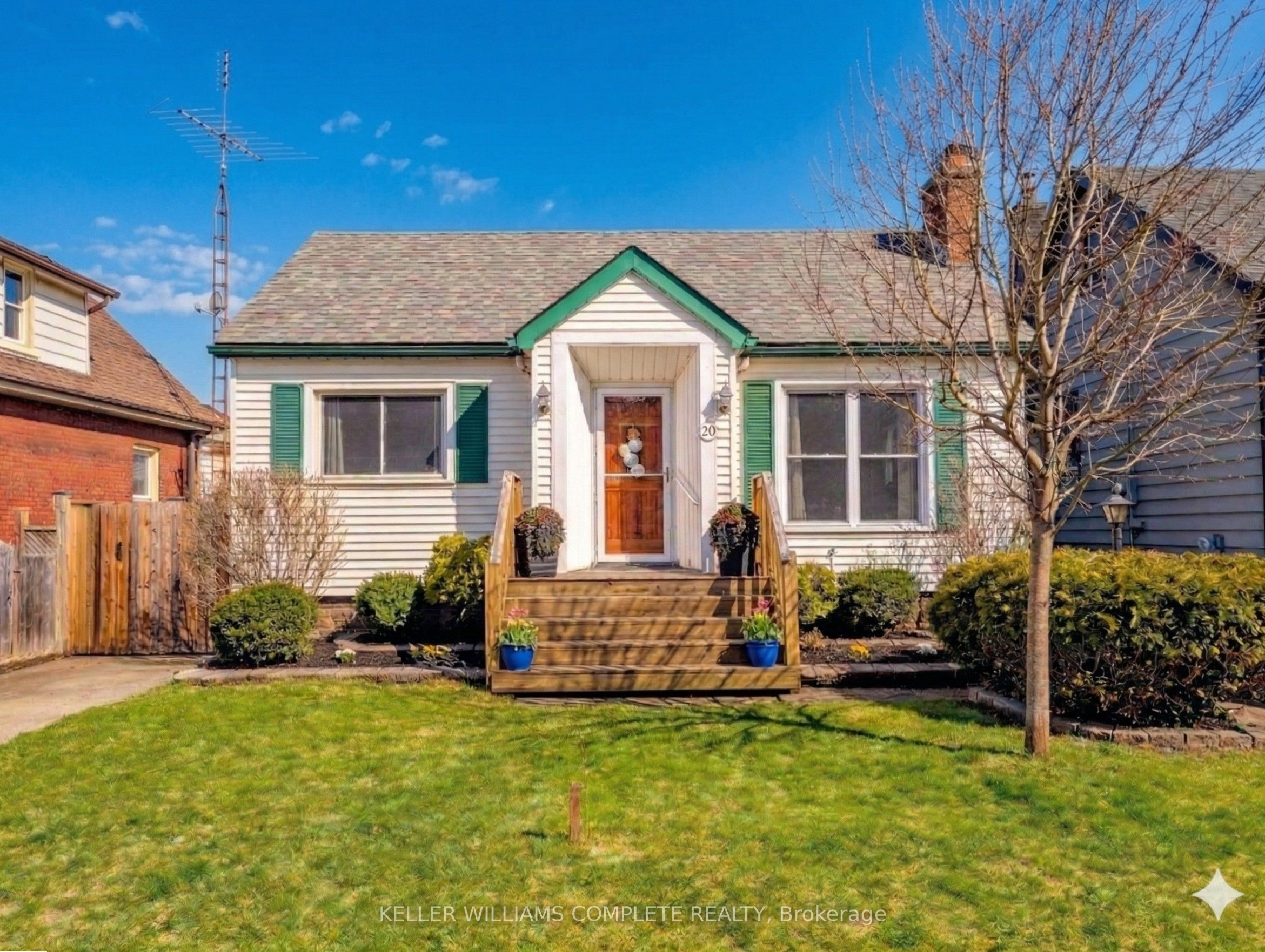 20 East 18th Street, Hamilton, ON L9A 4N7 photo 3