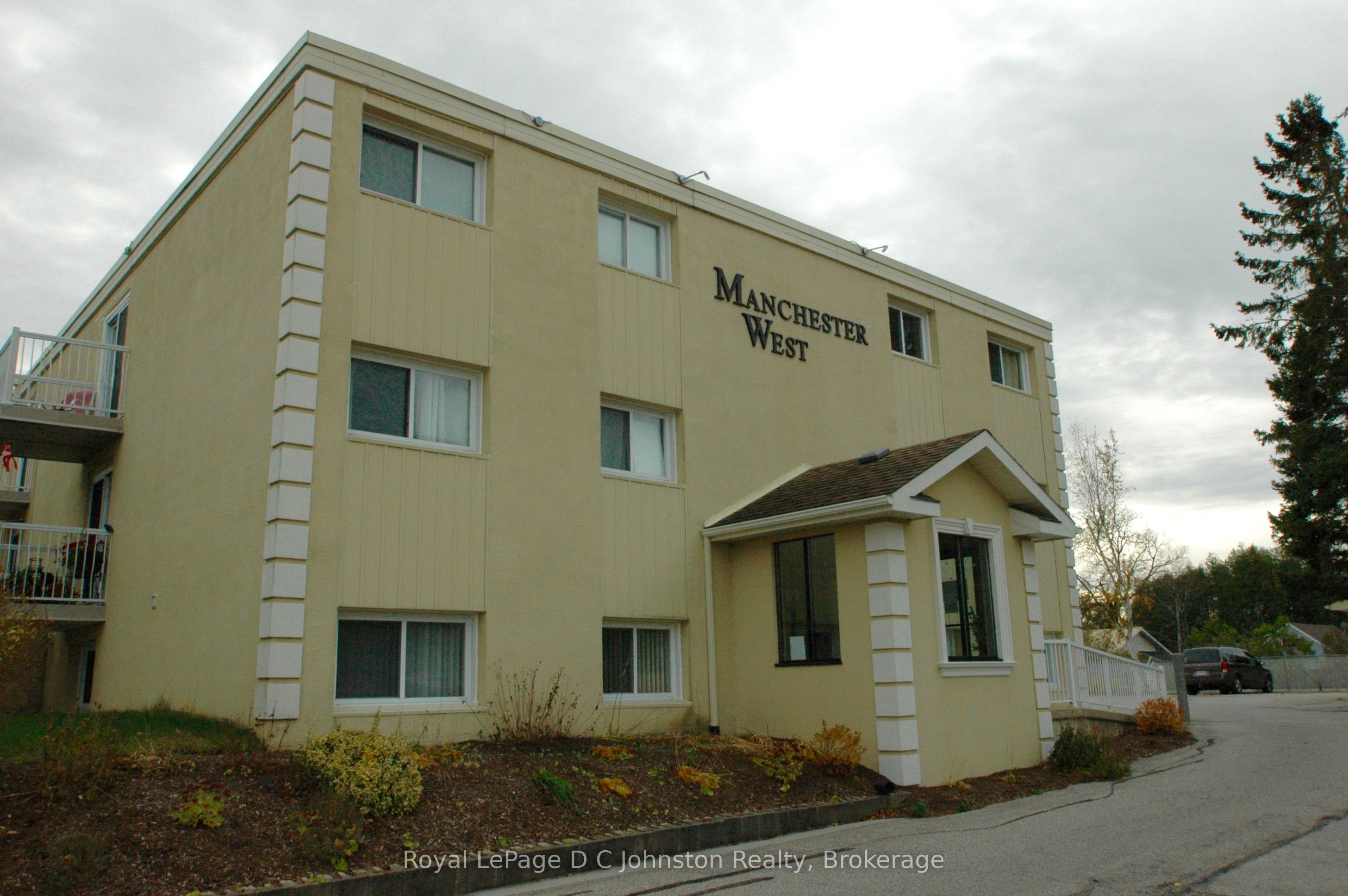 229 Adelaide Street 306, Saugeen Shores, ON N0H 2L0