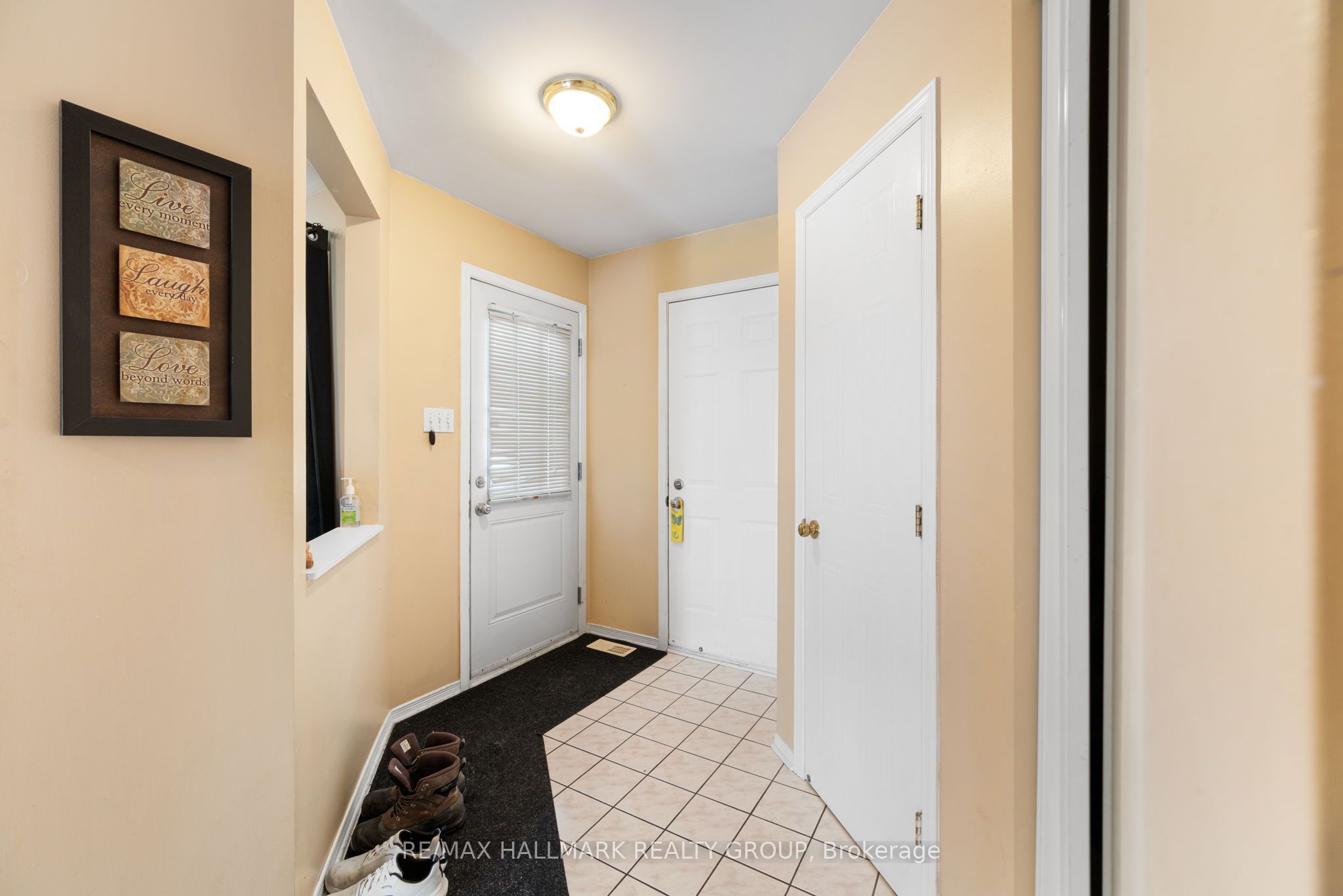 857 Nesting Way NW, Orleans - Cumberland and Area, ON K4A 3X3 photo 3