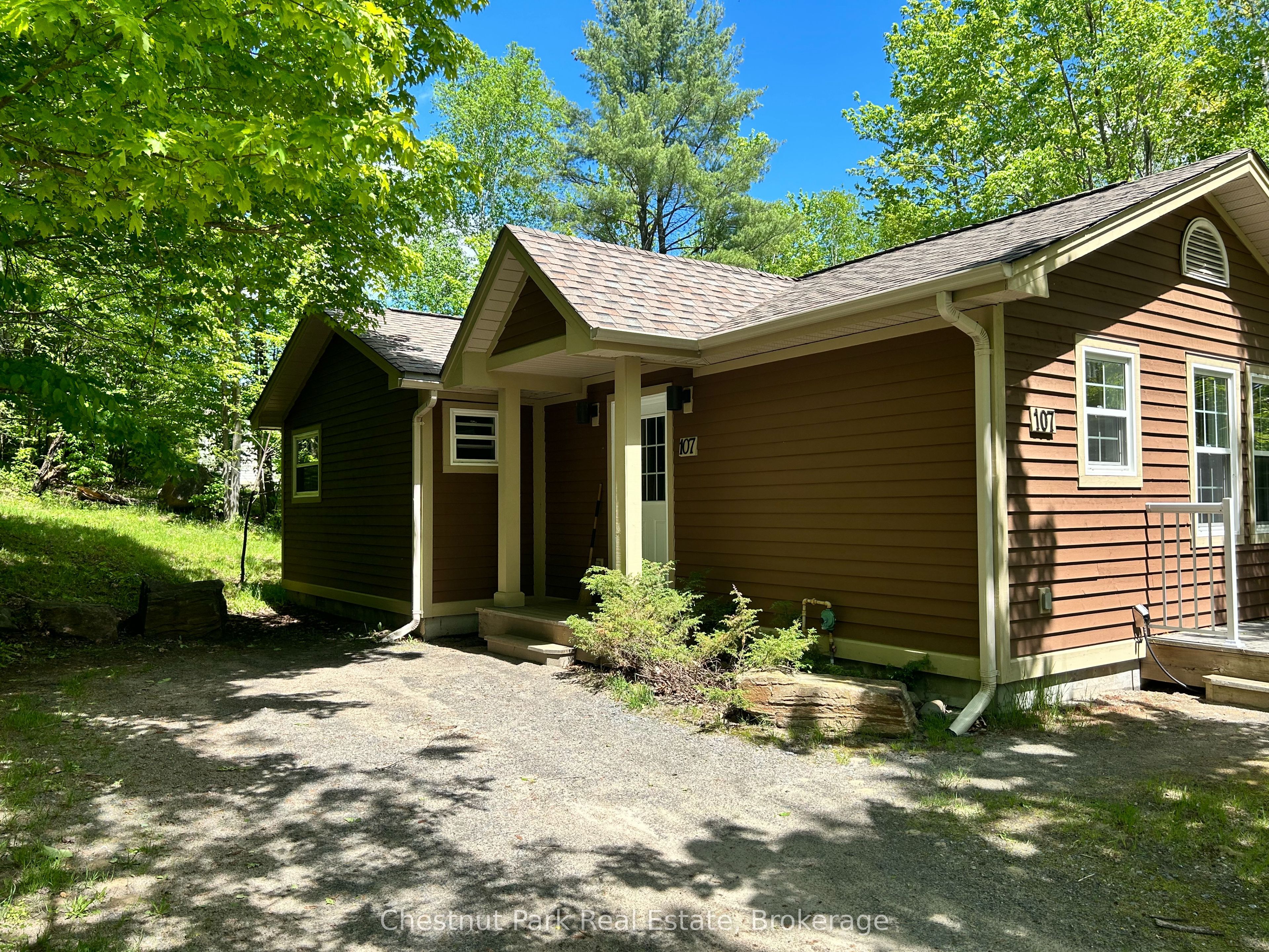 1052 RAT BAY Road 107-3, Lake of Bays, ON P1H 2J6 photo 2
