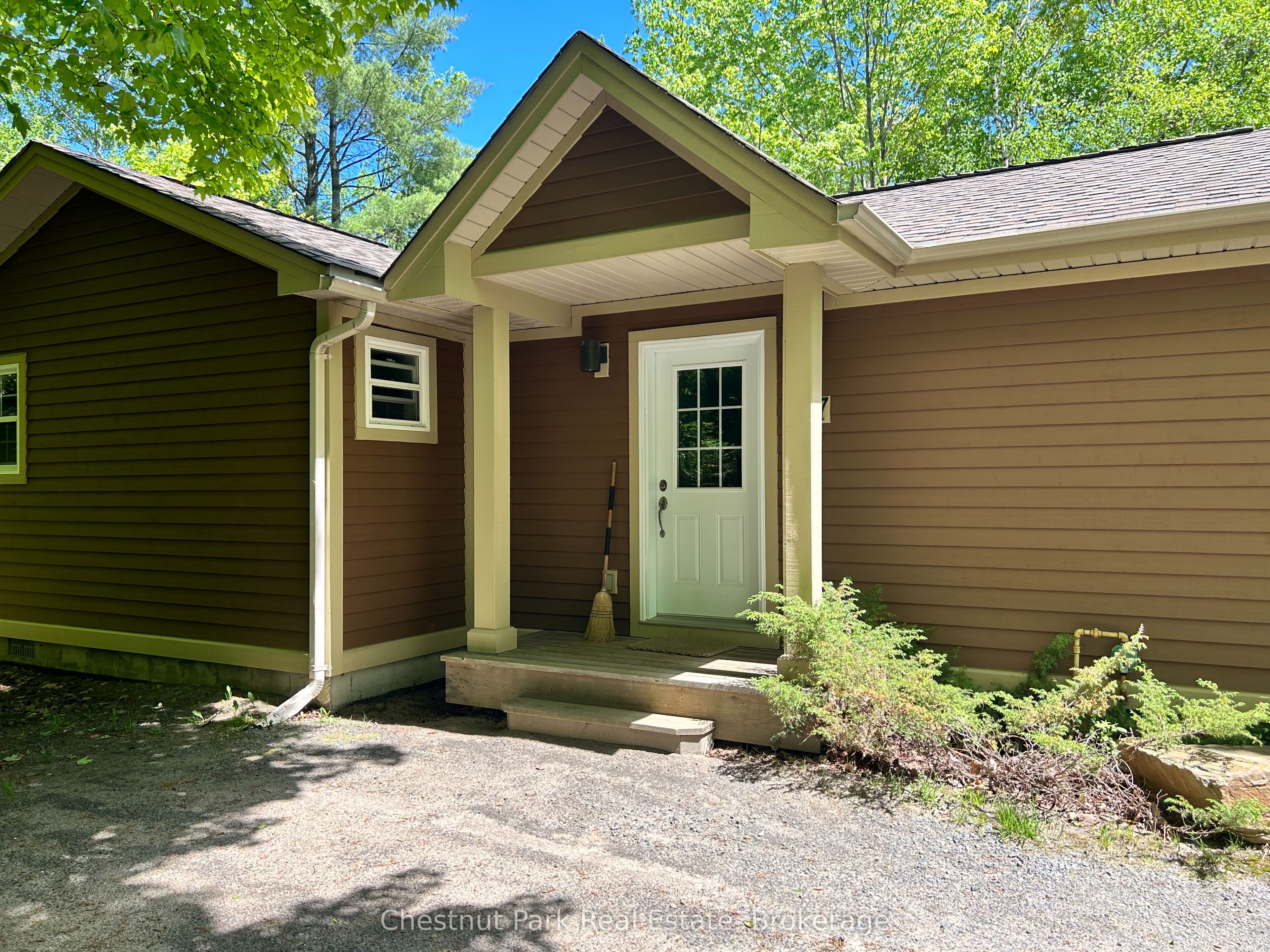 1052 RAT BAY Road 107-3, Lake of Bays, ON P1H 2J6 photo 3