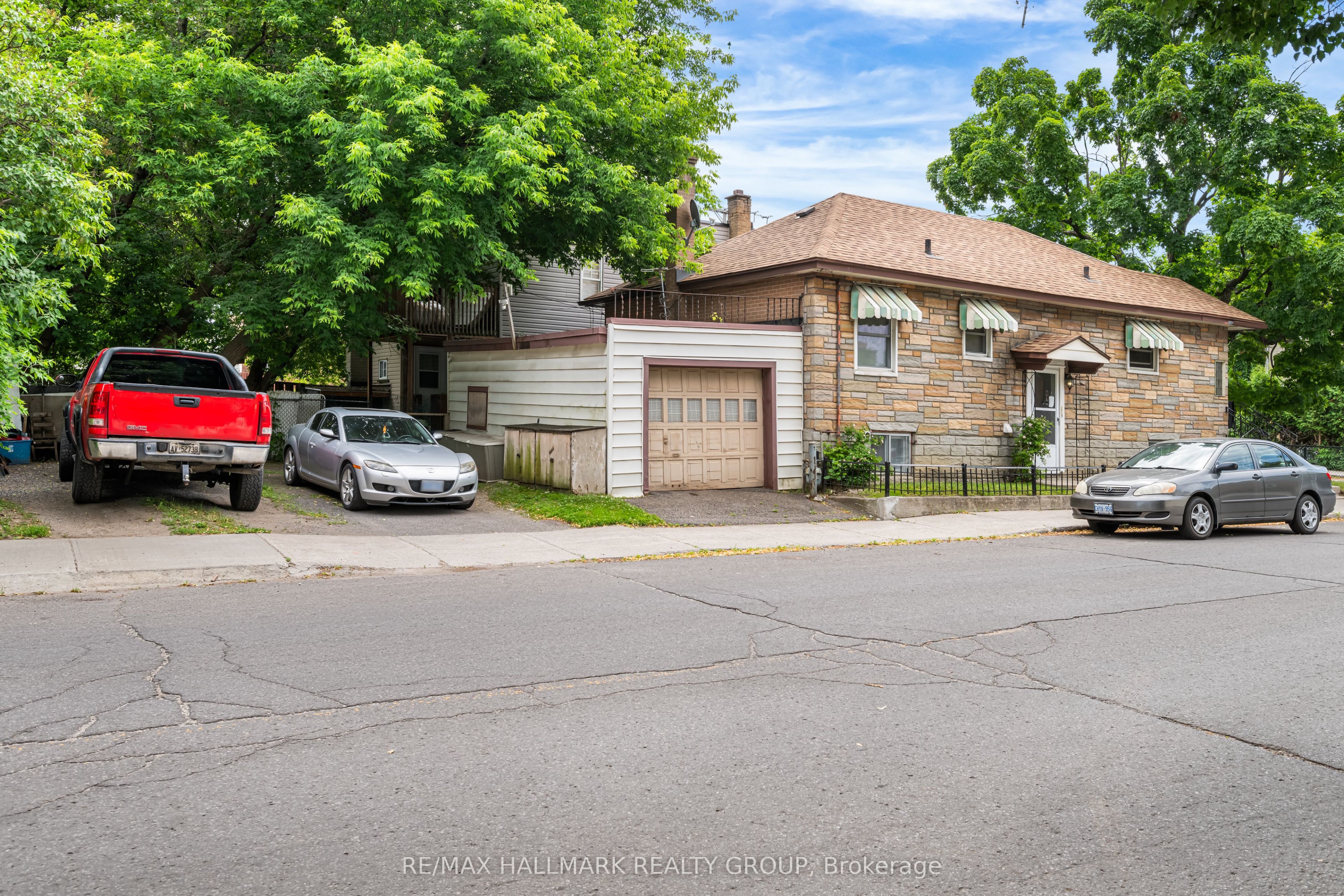 201 Ethel Street, Vanier and Kingsview Park, ON K1L 5X1 photo 4