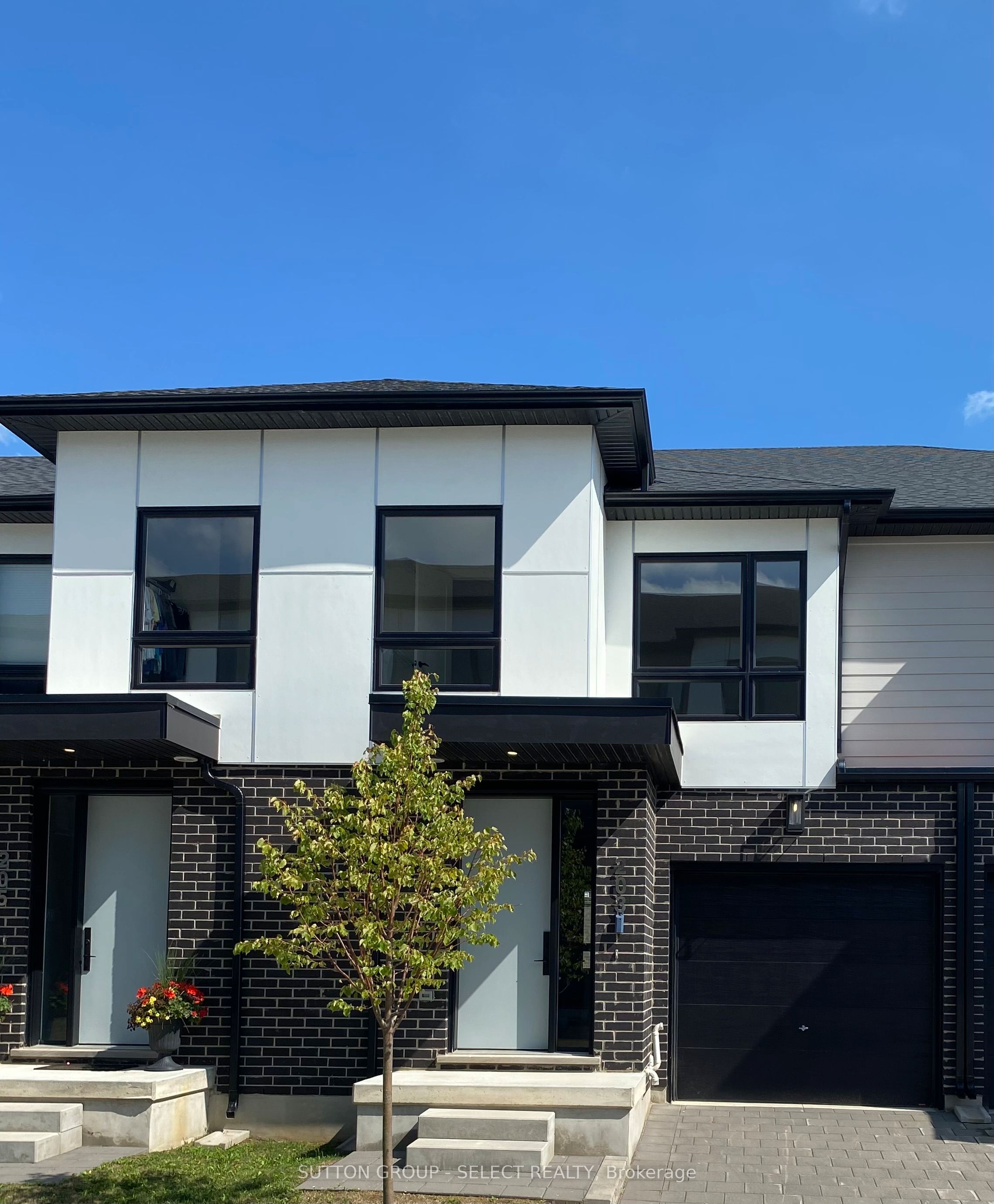 175 DOAN Drive 203, Middlesex Centre, ON N0L 2R0