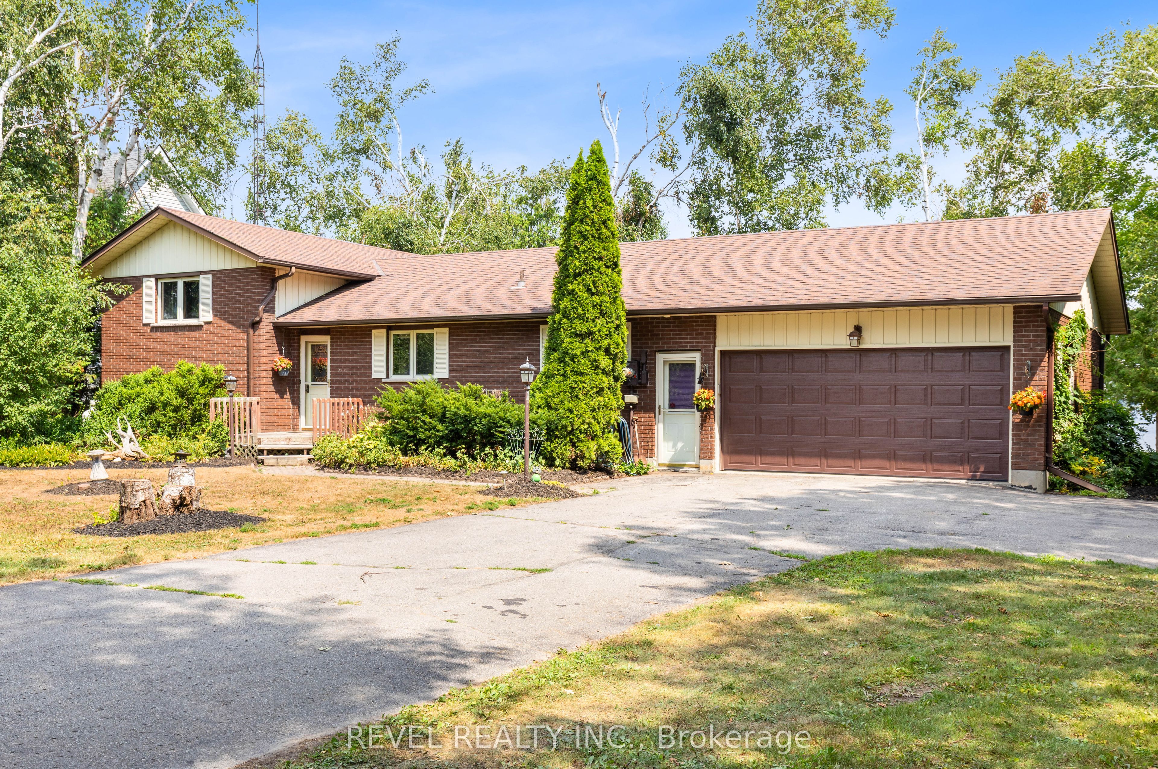 126 Pinewood Boulevard, Kawartha Lakes, ON K0M 2T0 photo 3