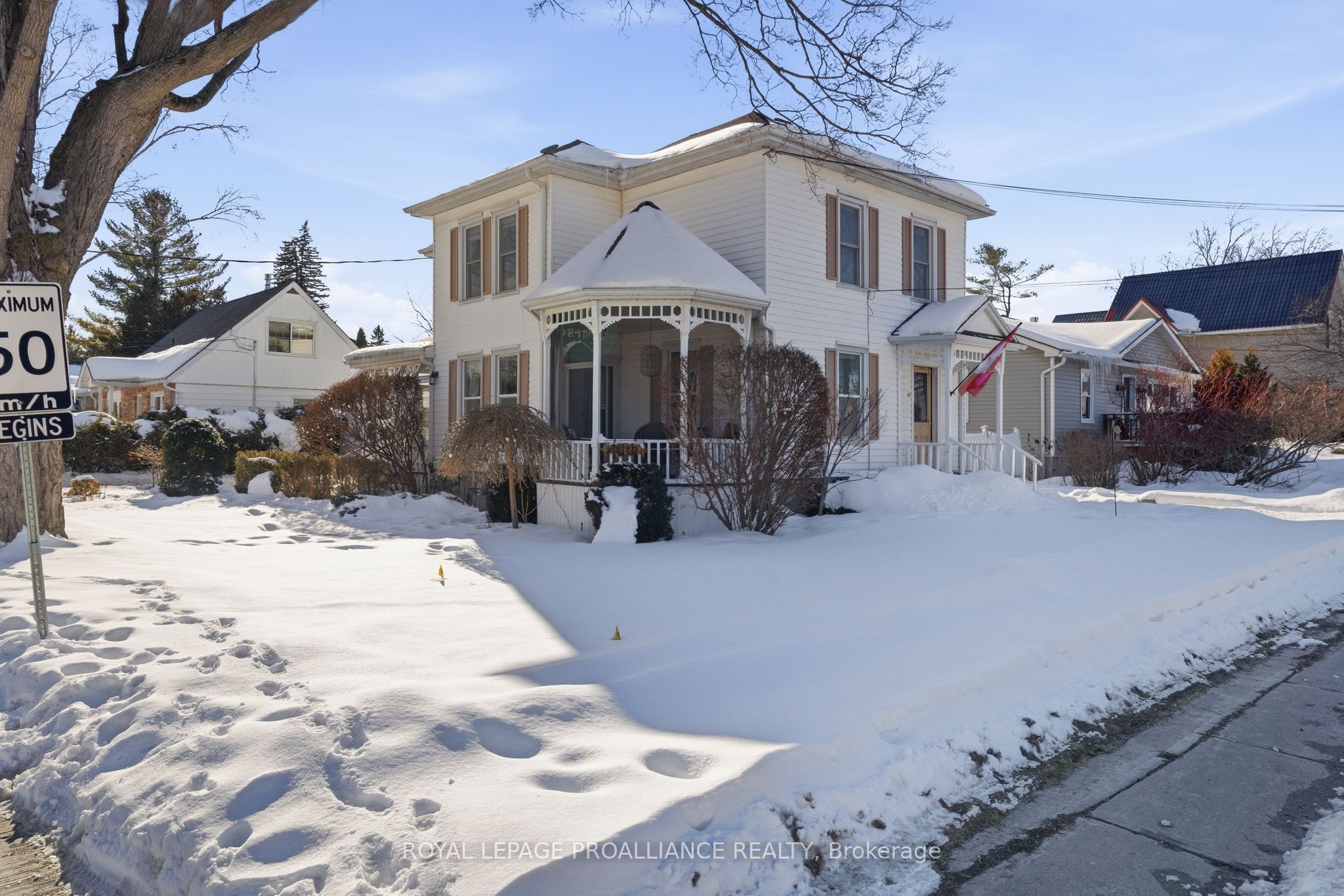 47 Paul Street, Prince Edward County, ON K0K 2T0 photo 2