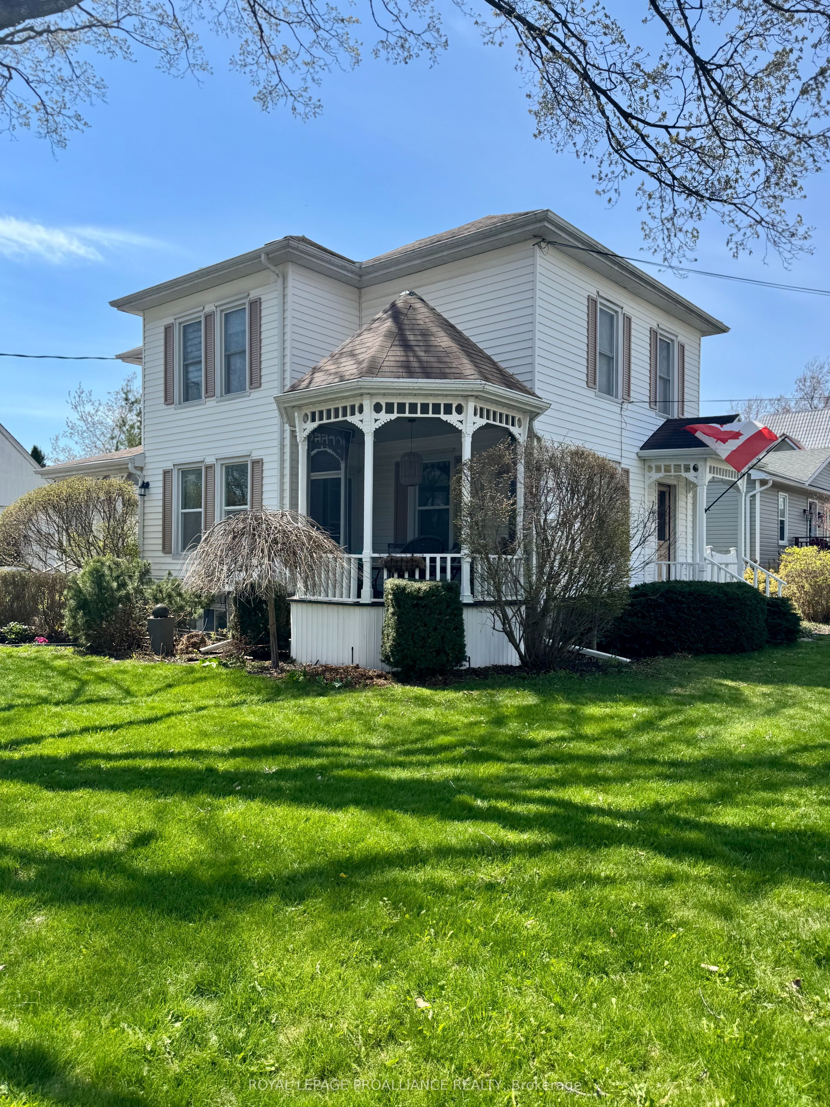 47 Paul Street, Prince Edward County, ON K0K 2T0 photo 3