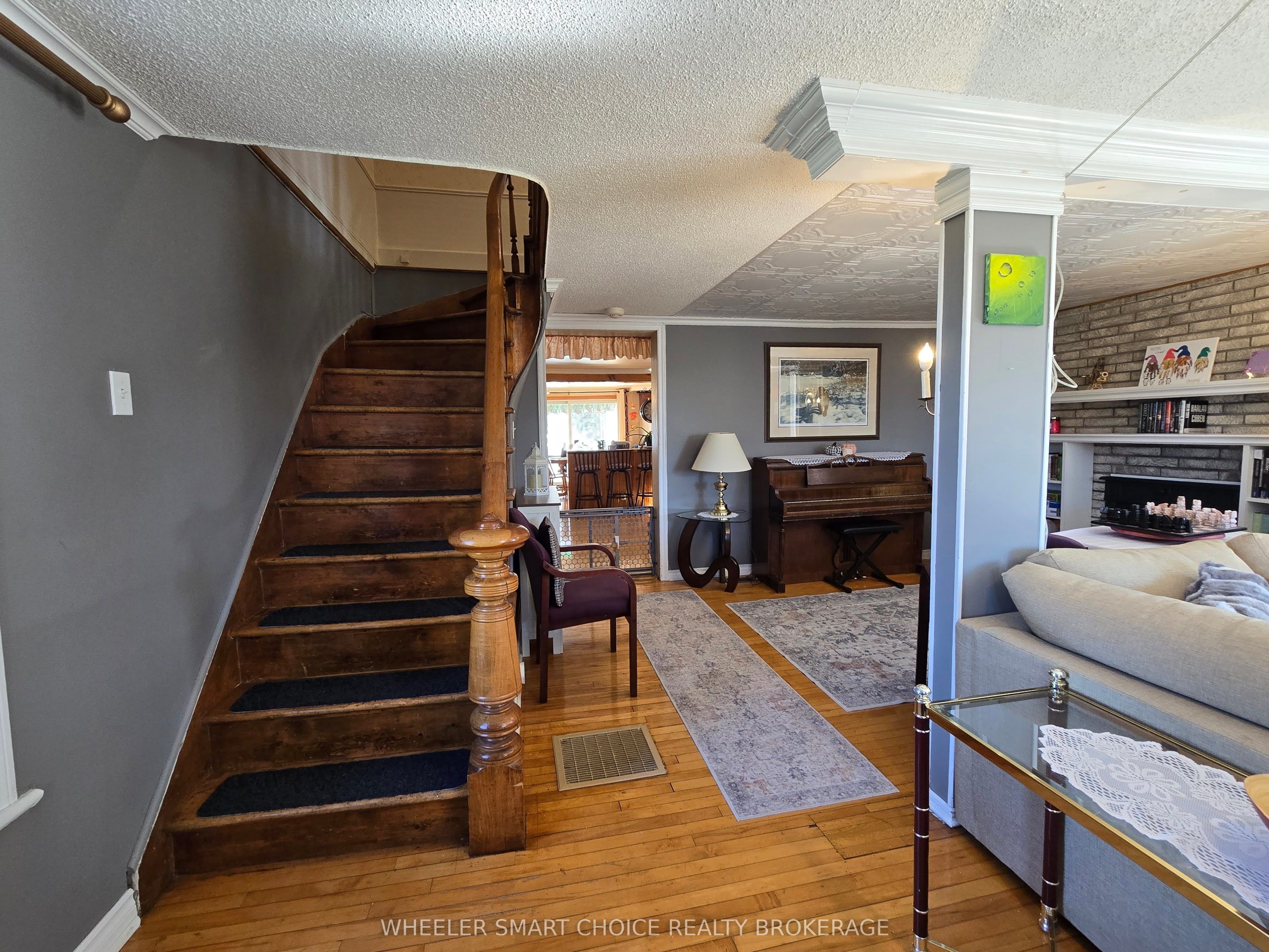 40 St Laurent Avenue, South Stormont, ON K0C 1P0 photo 4