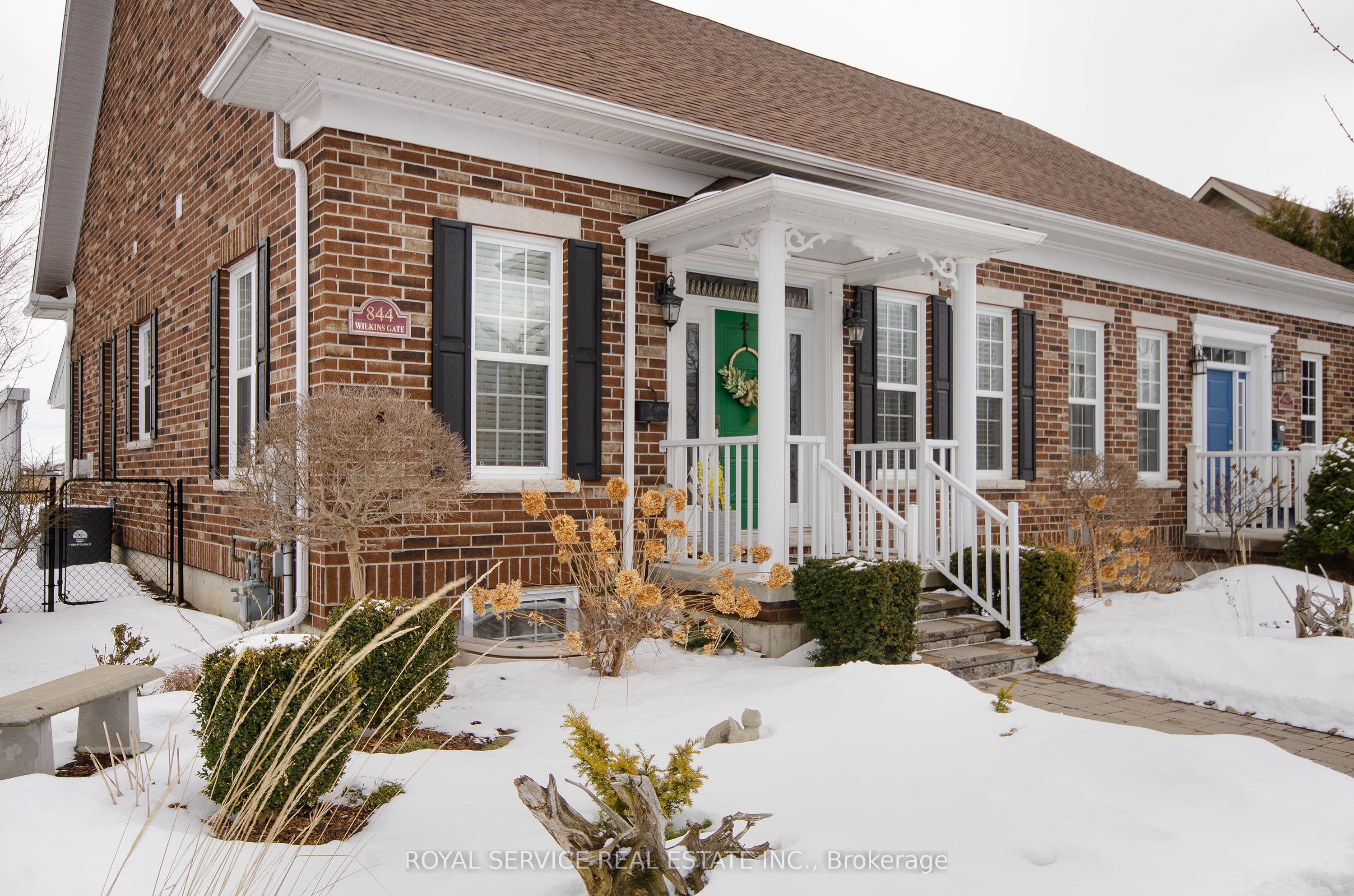 844 Wilkins Gate, Cobourg, ON K9A 0C1 photo 3