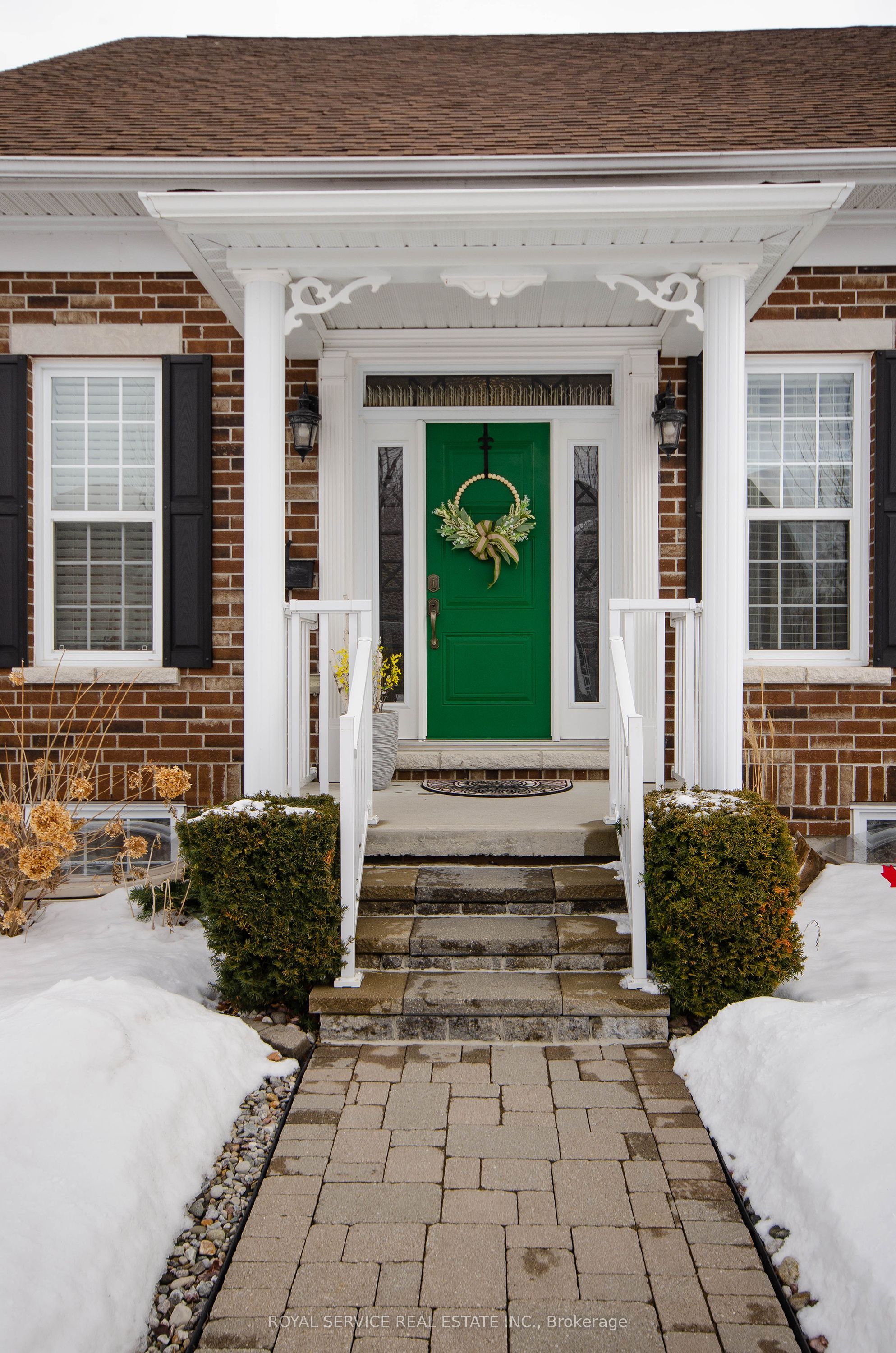 844 Wilkins Gate, Cobourg, ON K9A 0C1 photo 5