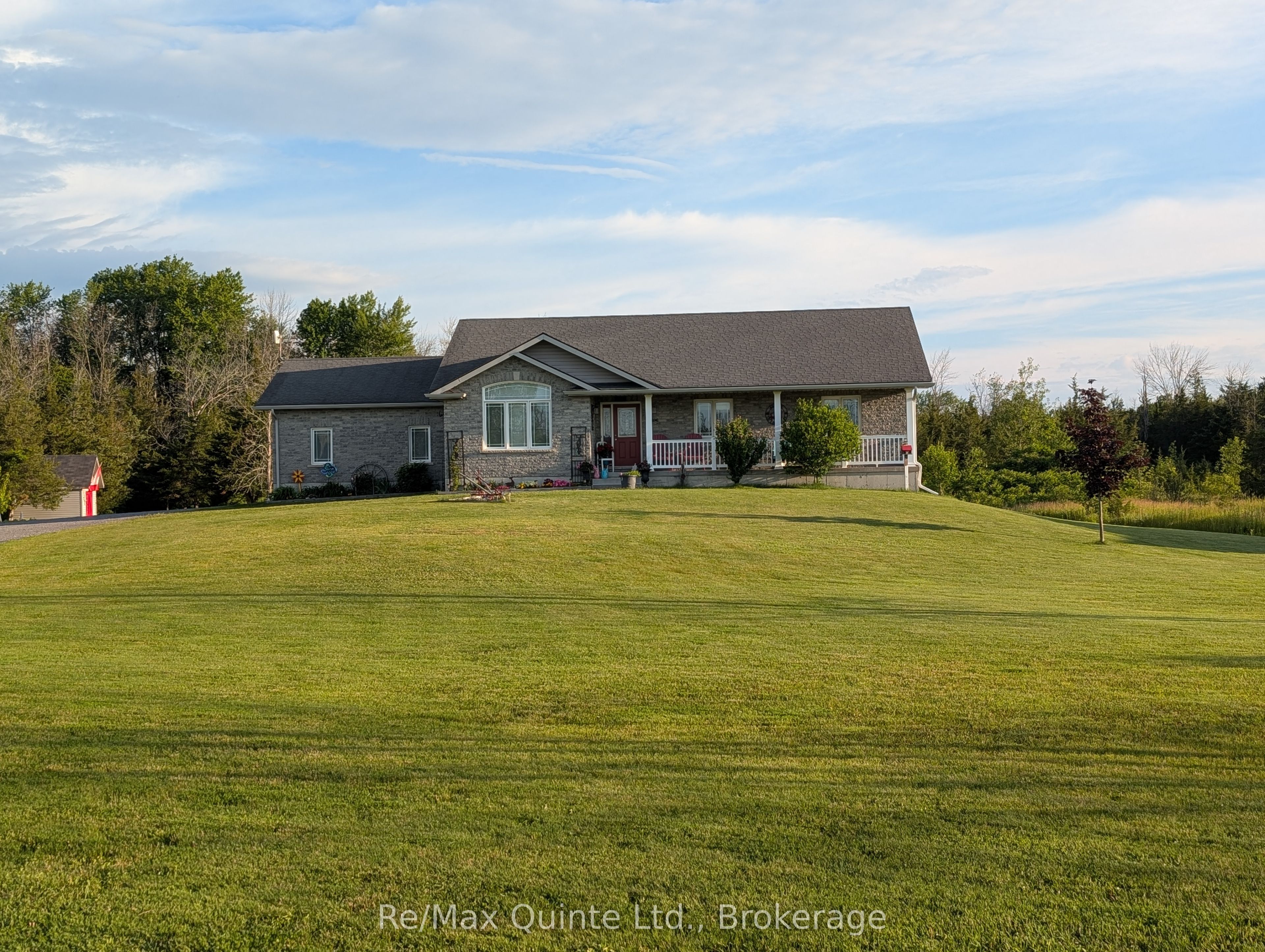 355 Mitchells Crossroad, Prince Edward County, ON K0K 2T0
