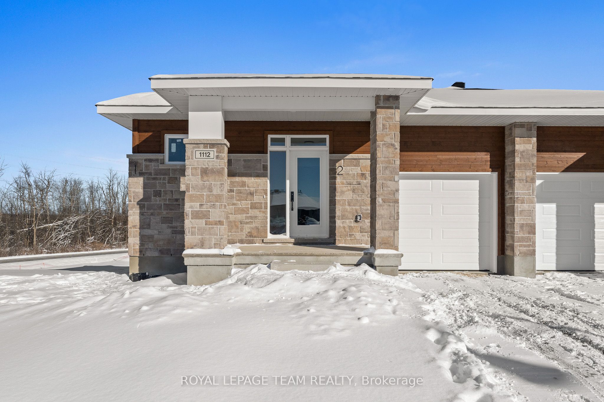 1098 Moore Street 2, Brockville, ON K6V 7N1 photo 3
