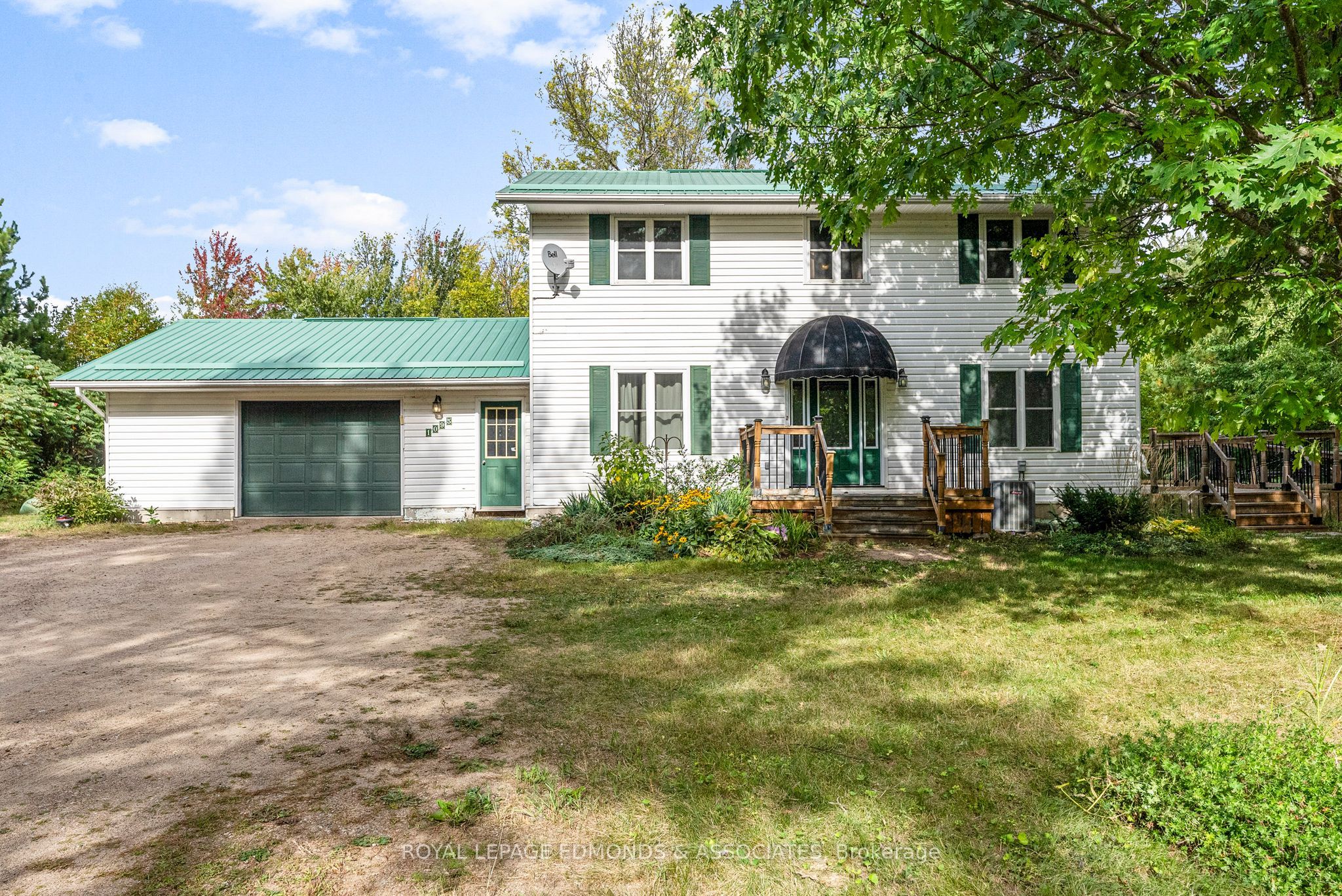 1095 MOUNTAINVIEW Drive, Laurentian Valley, ON K8A 8E3 photo 5