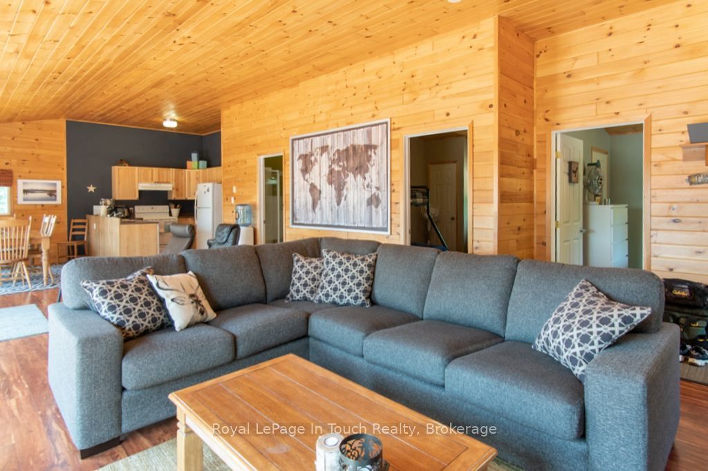 2974 Island 1040, Georgian Bay, ON P0E 1E0 photo 5