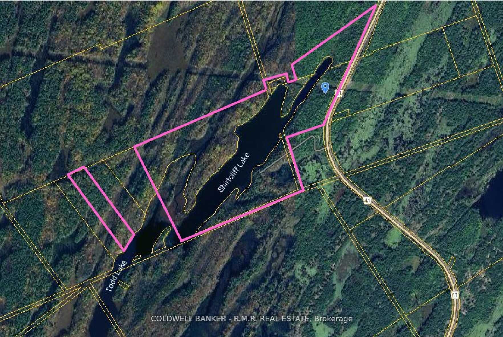 8860 County Rd 41, Addington Highlands, ON K0H 1Z0