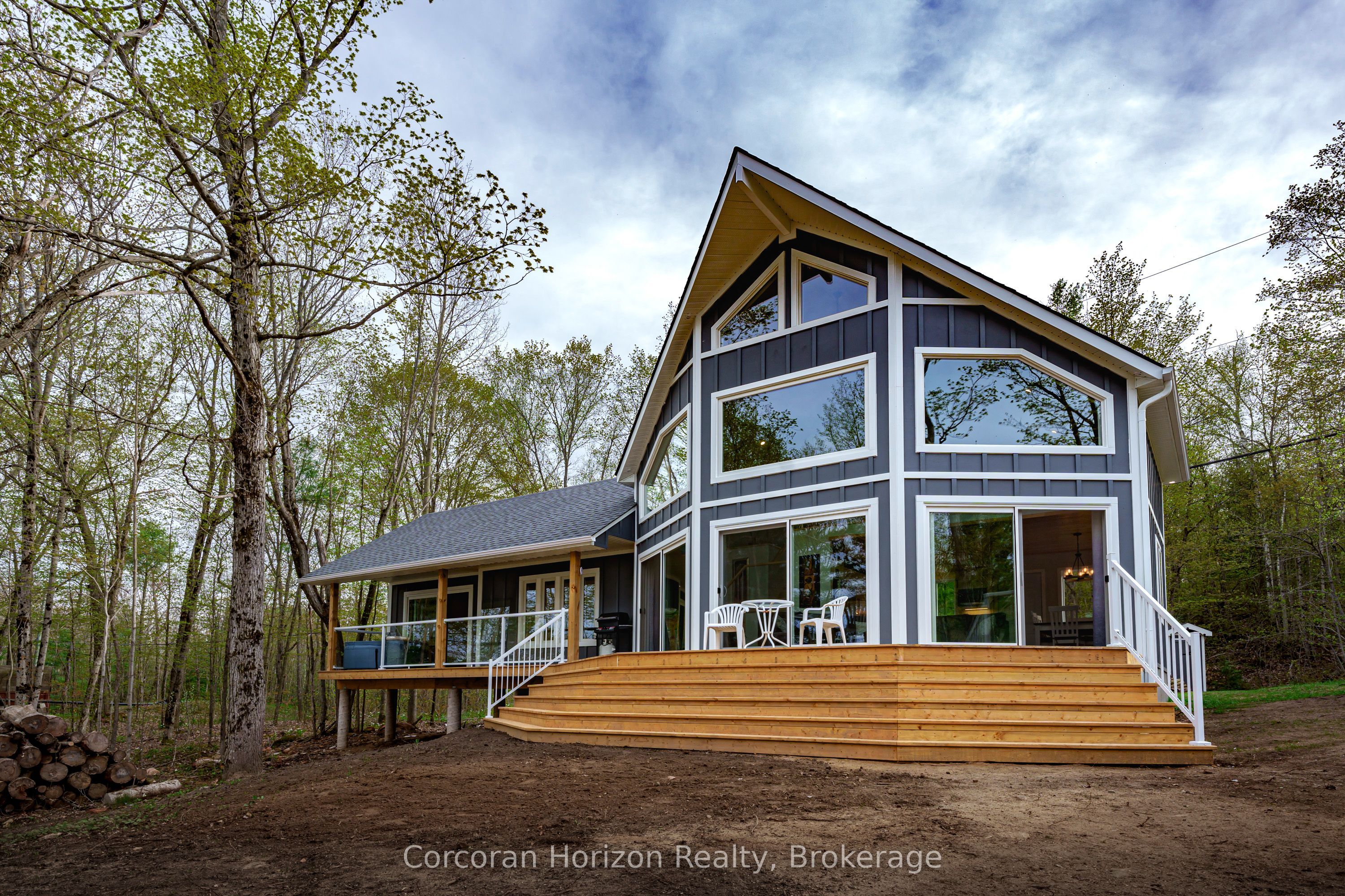 9316 Georgian Bay Shore Road, Georgian Bay, ON P0E 1E0 photo 2