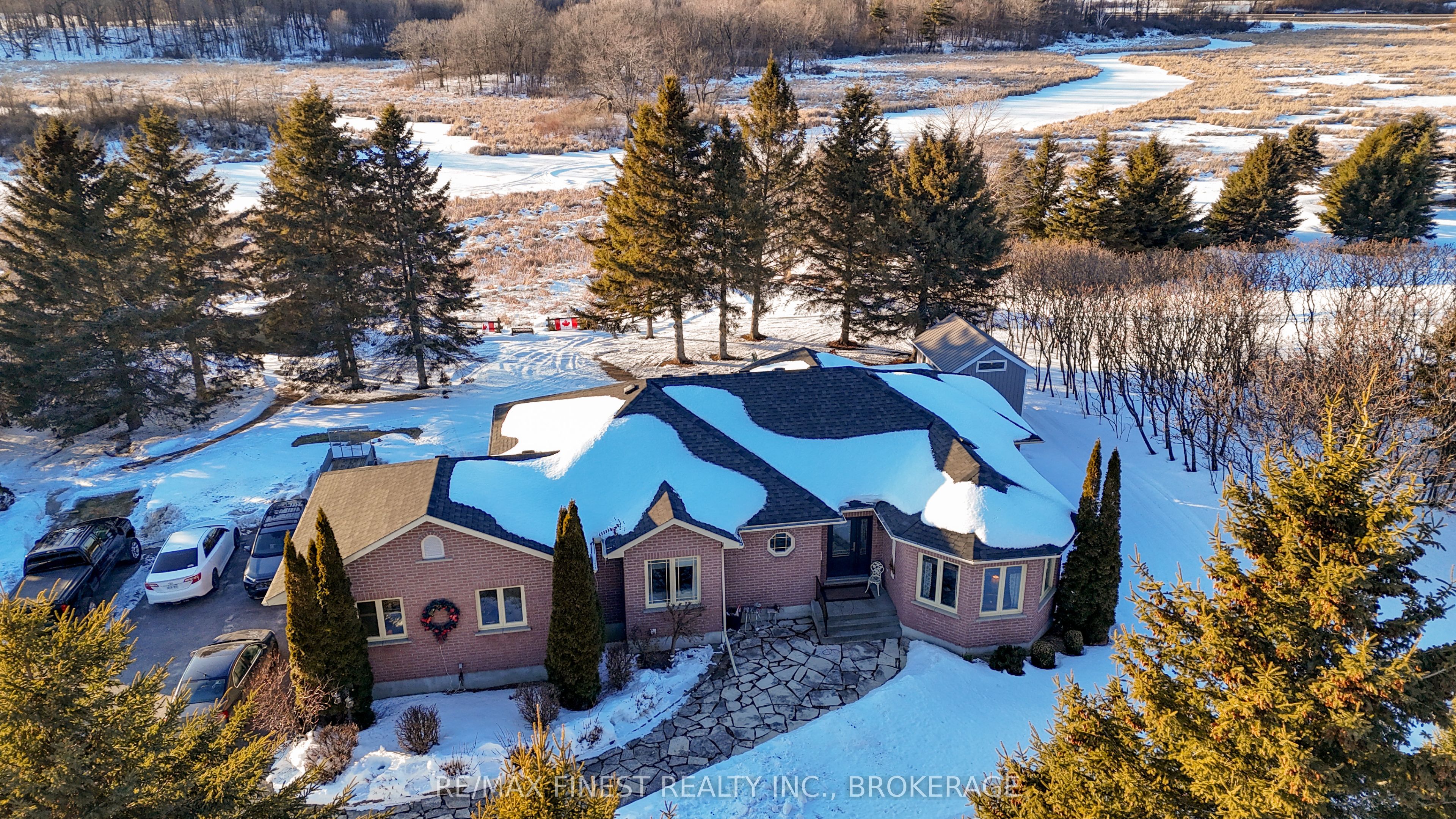 108 Grayrock Crescent, Front of Leeds & Seeleys Bay, ON K7G 2V4