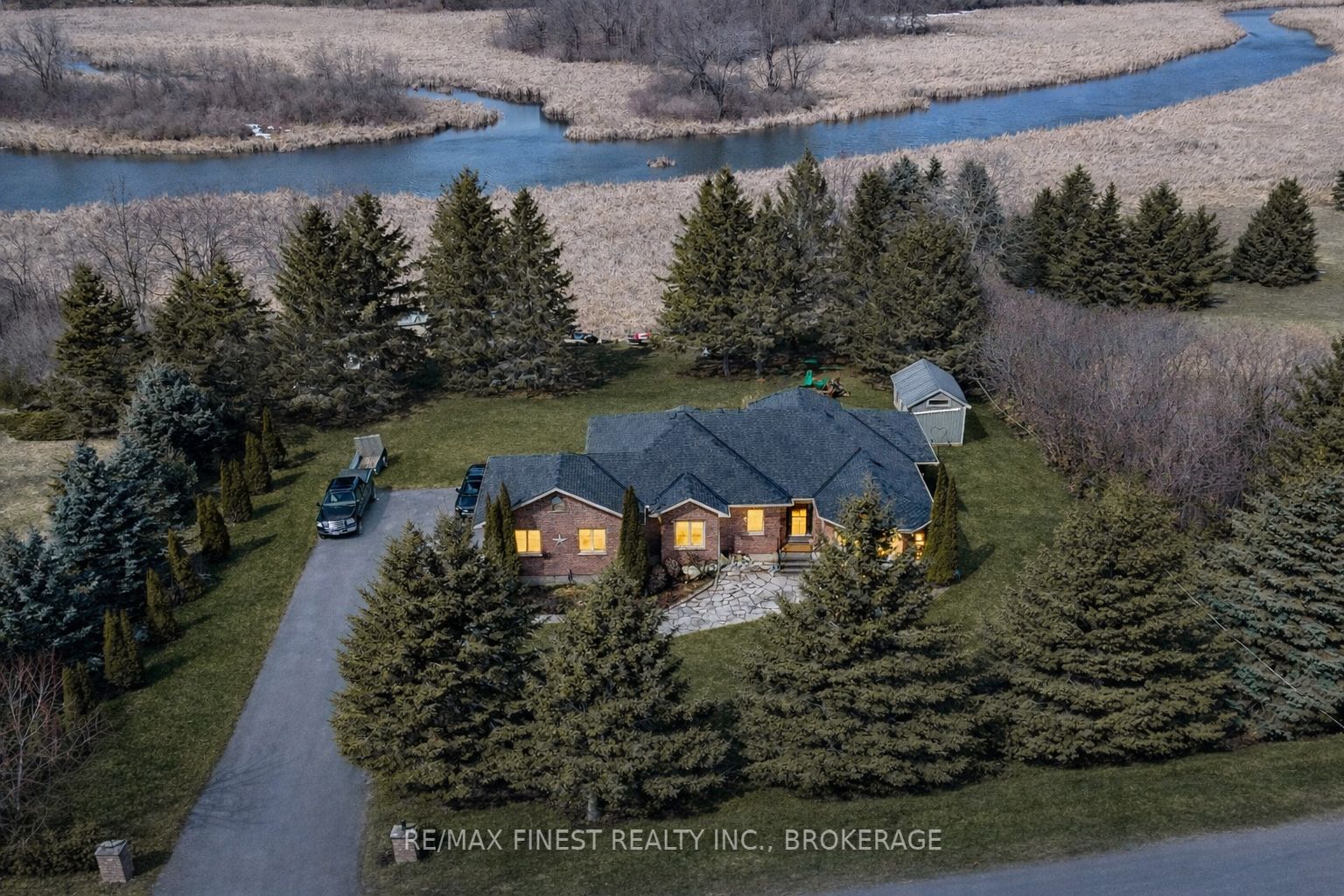 108 Grayrock Crescent, Front of Leeds & Seeleys Bay, ON K7G 2V4 photo 5