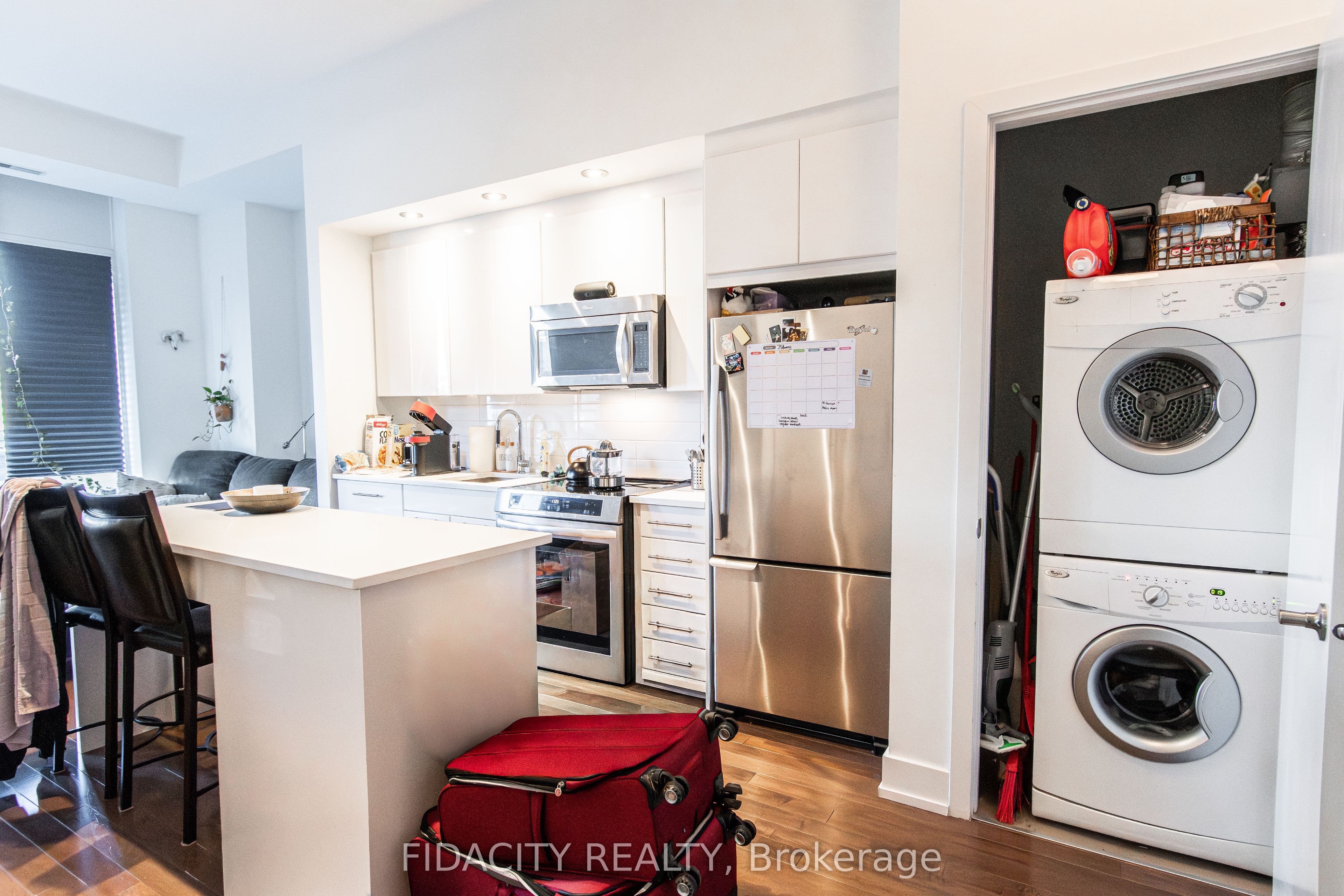 360 PATRICIA Street 102, Westboro - Hampton Park, ON K1Z 0A8 photo 4