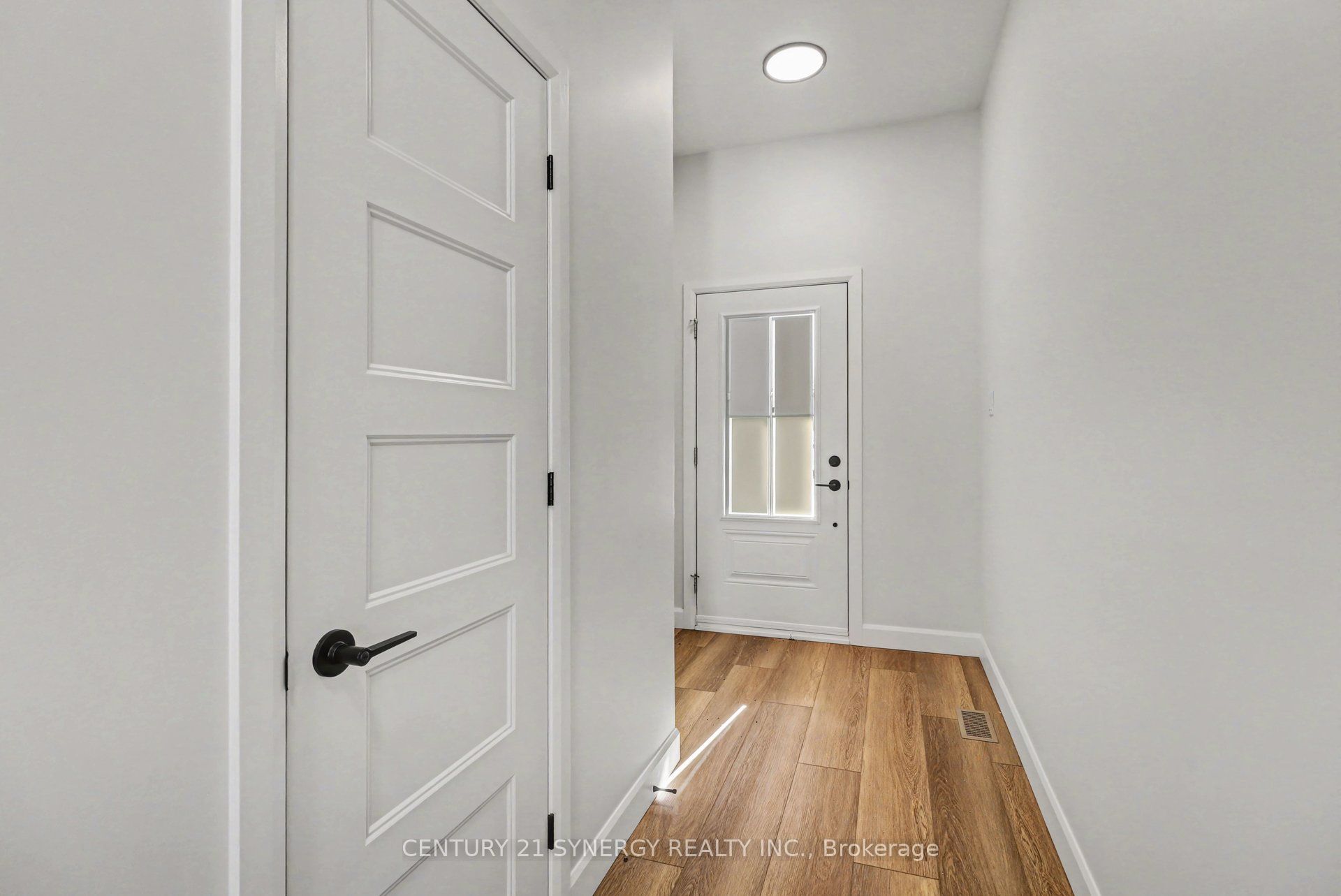 75 VILLENEUVE Street, North Stormont, ON K0C 1W0 photo 4