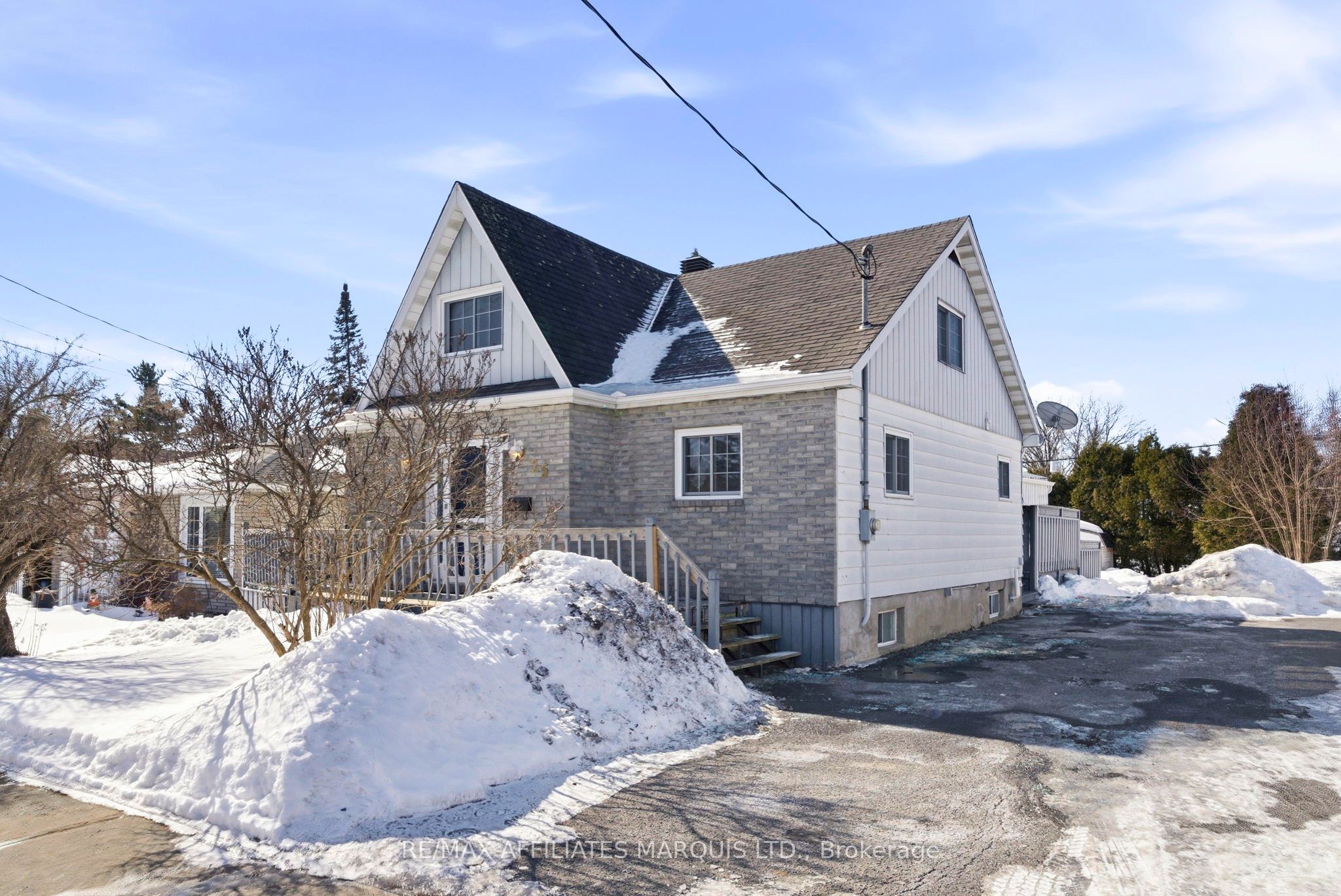 25 Dunbar Avenue, Cornwall, ON K6H 5M6 photo 3