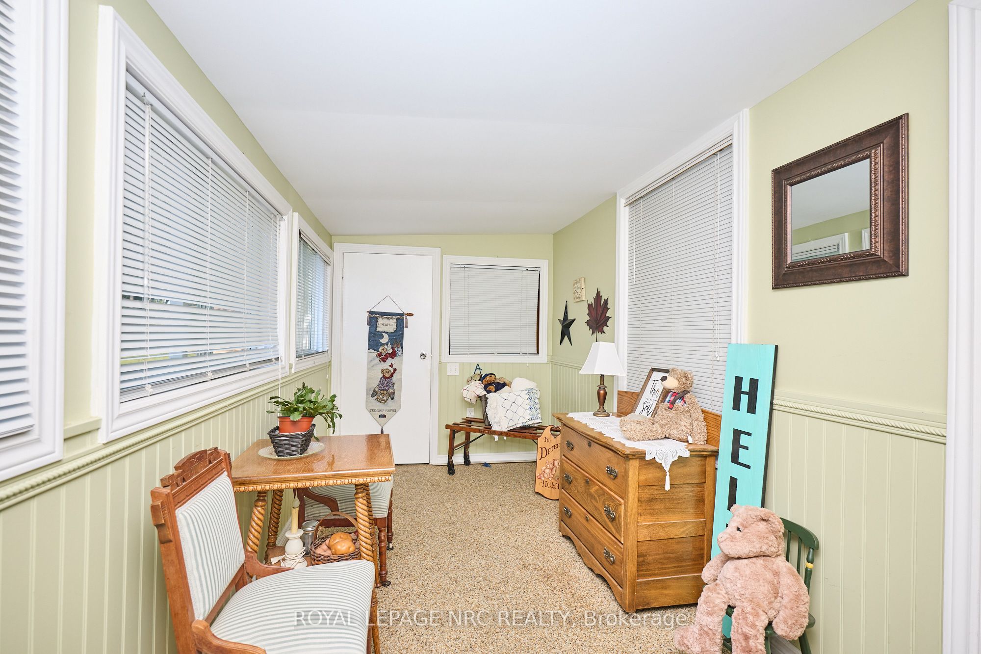 4013 Welland Street, Niagara Falls, ON L2G 6J7 photo 3