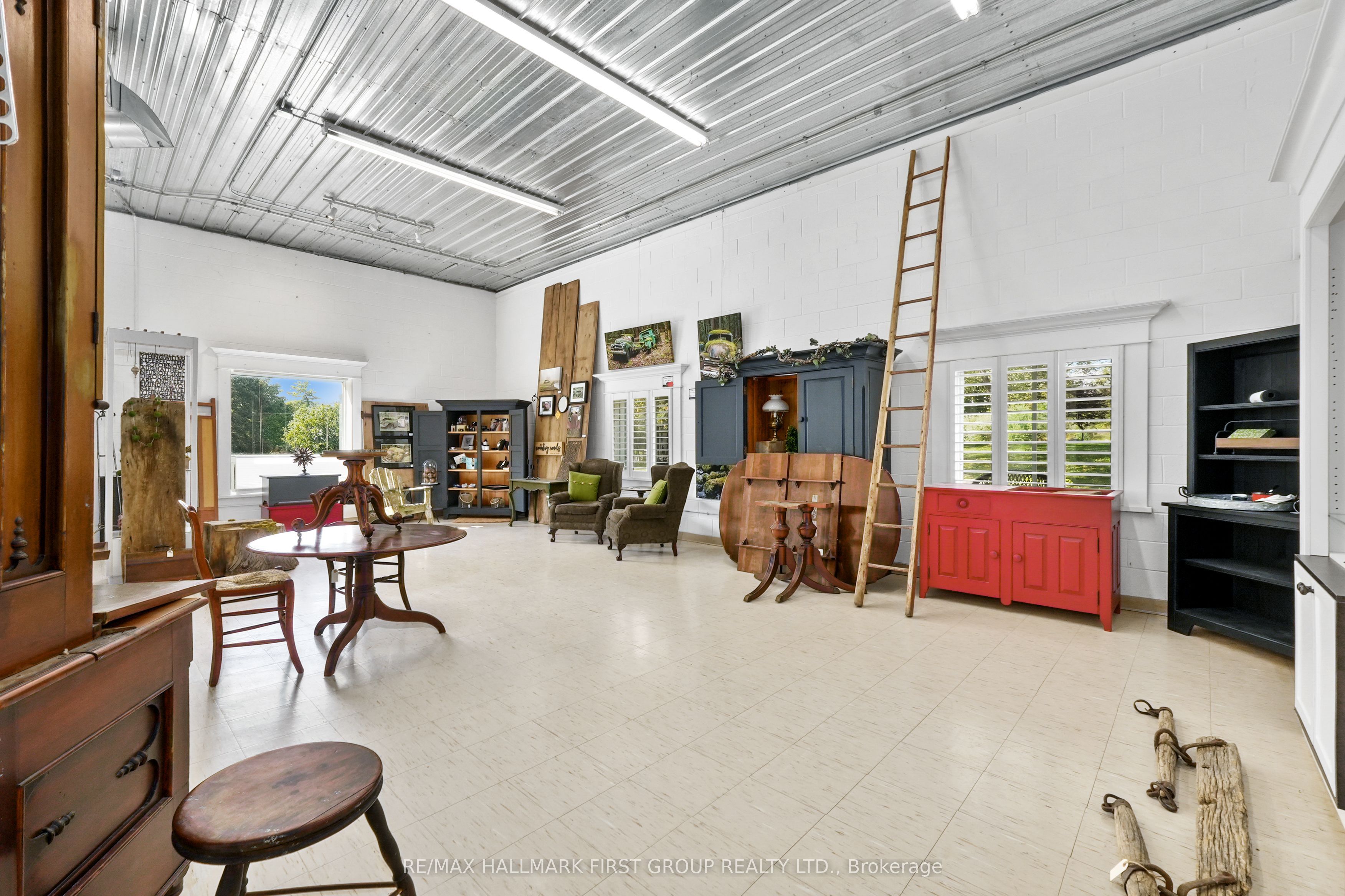 3311 Burnham Street N, Hamilton Township, ON K9A 4J7