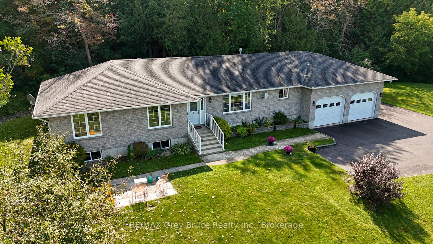 501204 Grey Road 1 N/A, Georgian Bluffs, ON N0H 2T0 photo 3