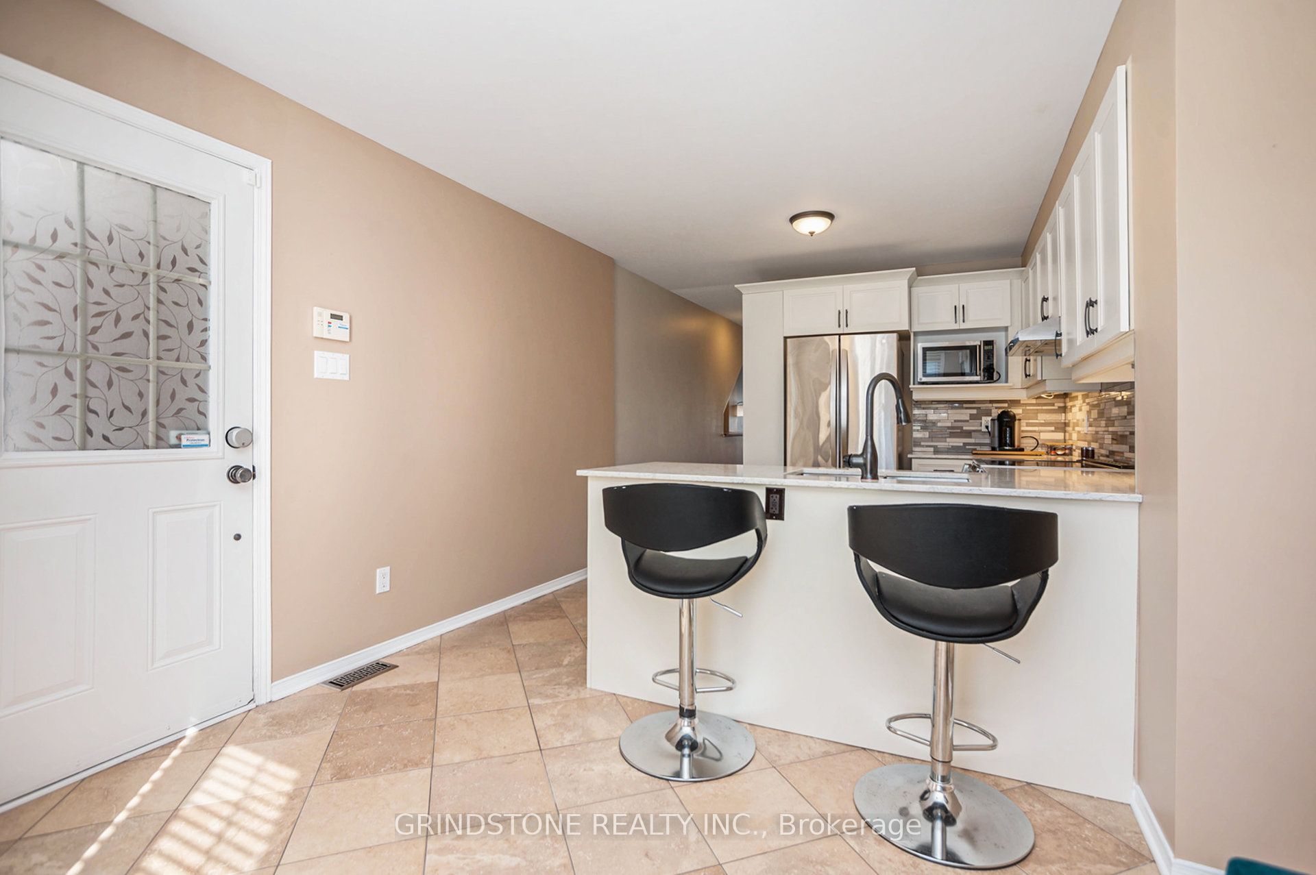 904 Longfields Drive, Barrhaven, ON K2J 5K6 photo 5