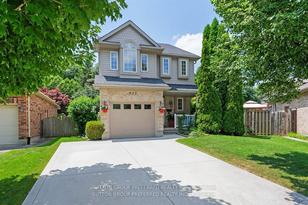 623 Thornwood Court, London North, ON N6H 5J5