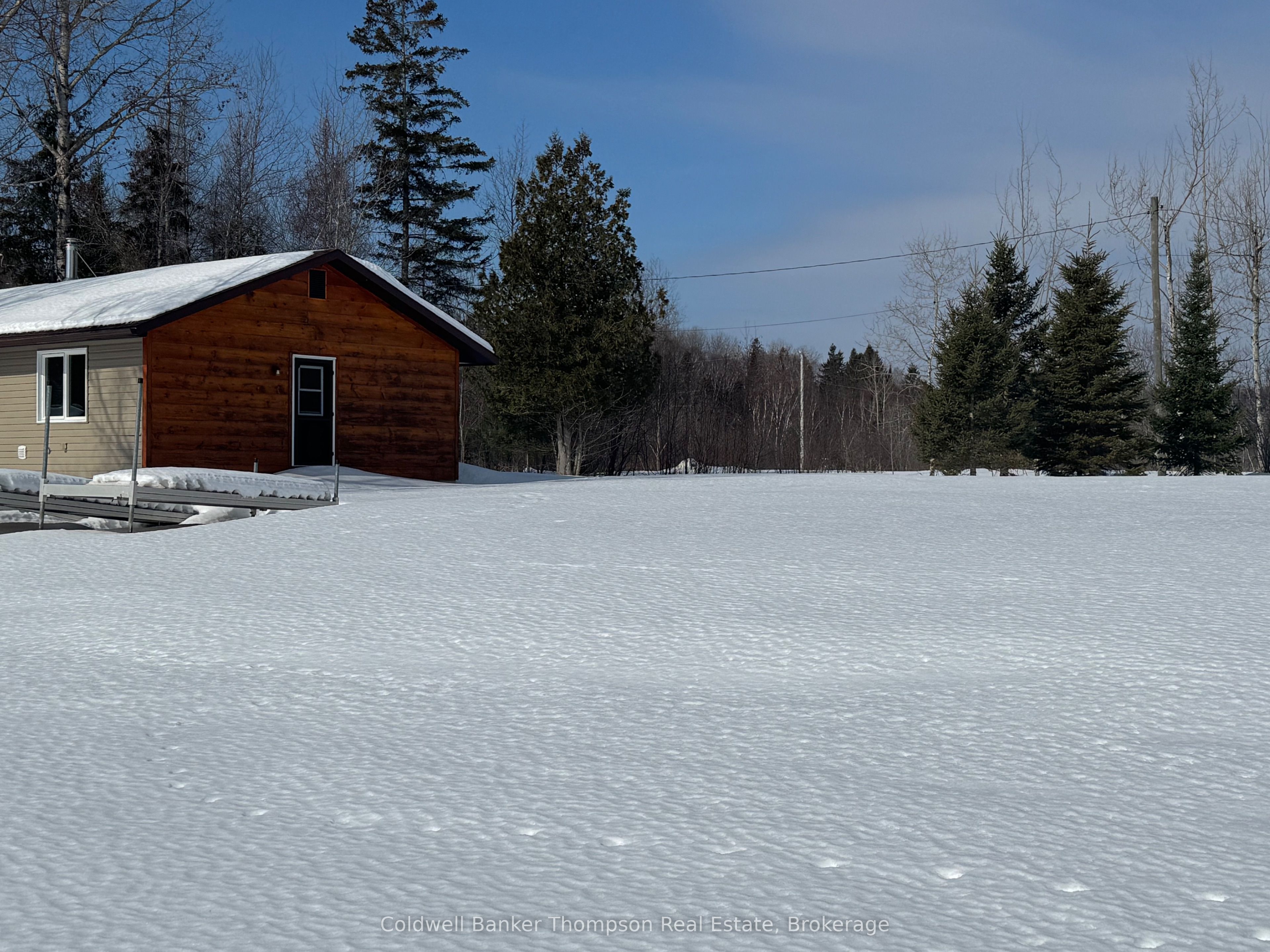 3105 Highway 520 Highway, Magnetawan, ON P0A 1P0 photo 2