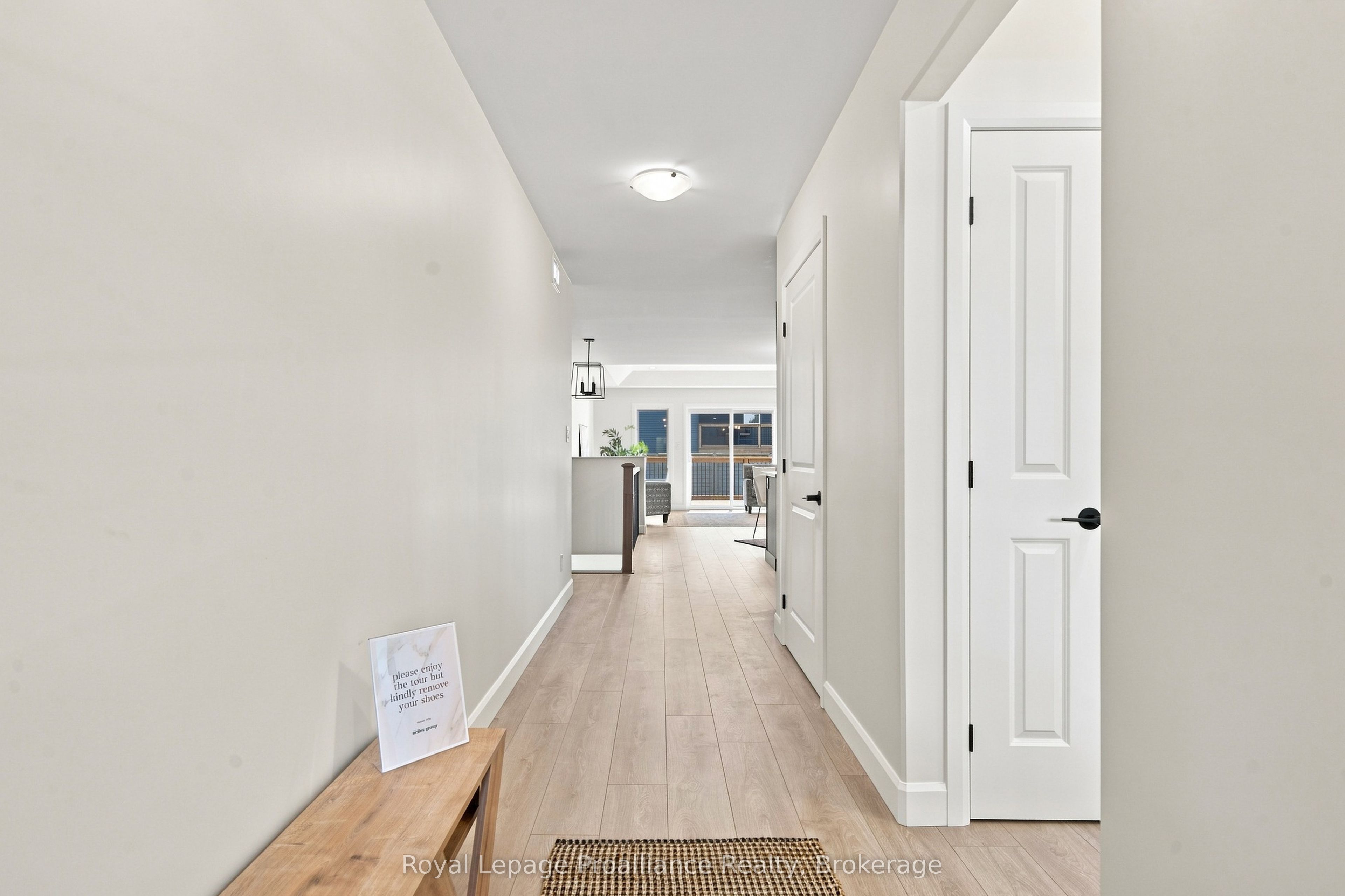 106 Hastings Park Drive, Belleville, ON K8P 0J1 photo 4