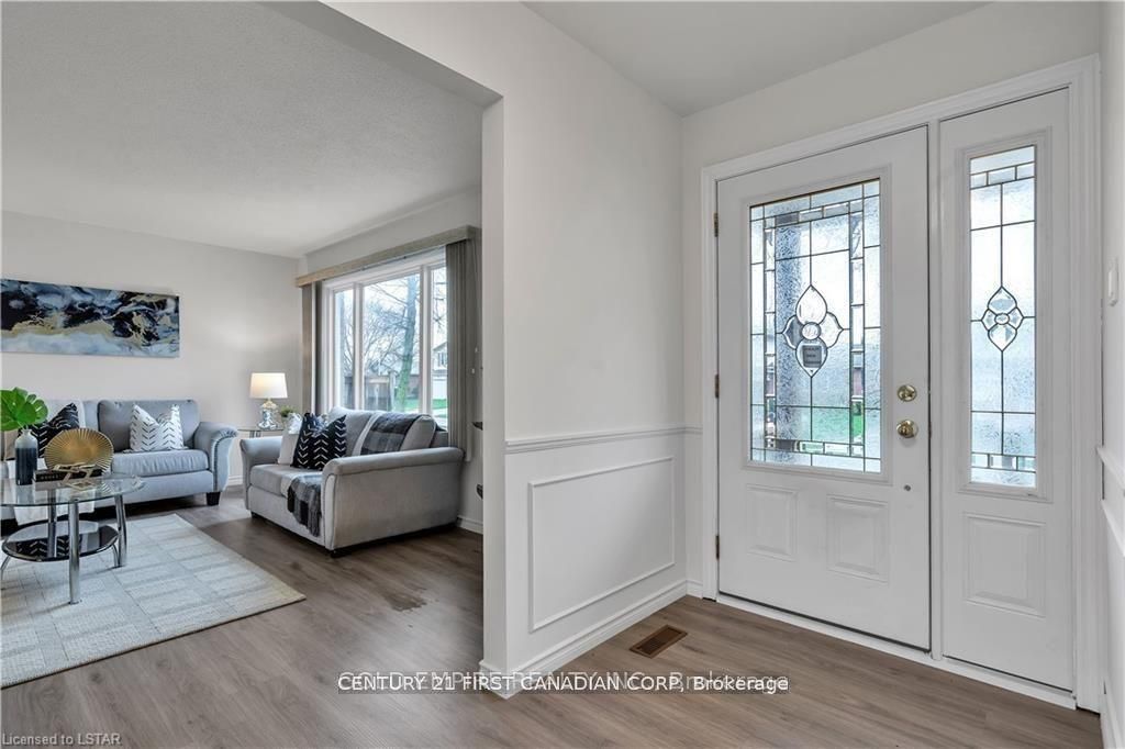 53 Archer Crescent, London South, ON N6E 2A4 photo 3