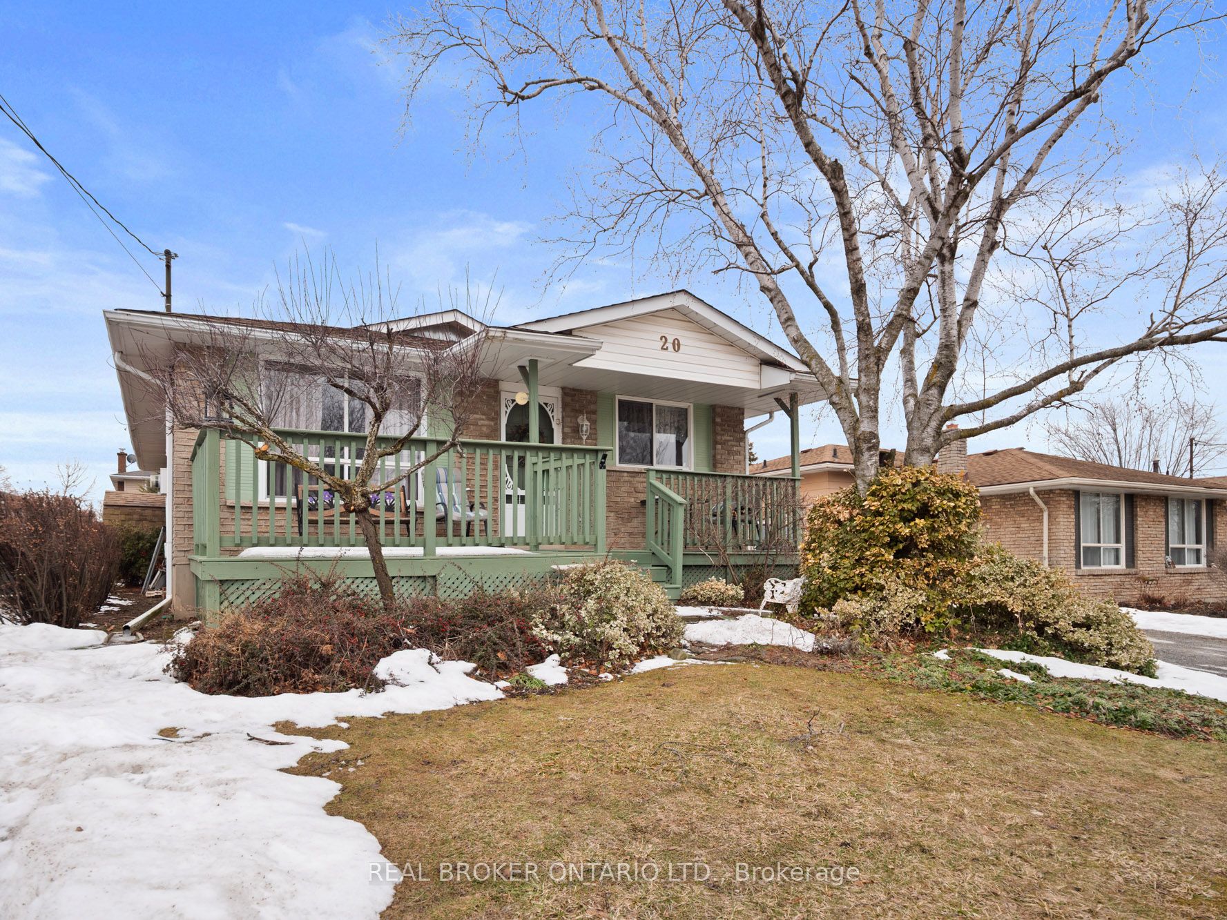 20 Brackencrest Road, St. Catharines, ON L2P 3K8 photo 2