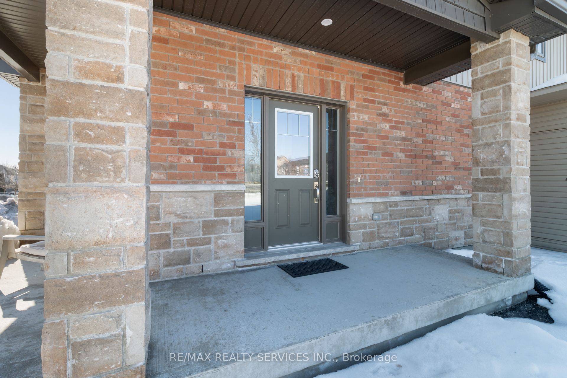 118 Simmonds Drive 7, Guelph, ON N1E 0S3 photo 5